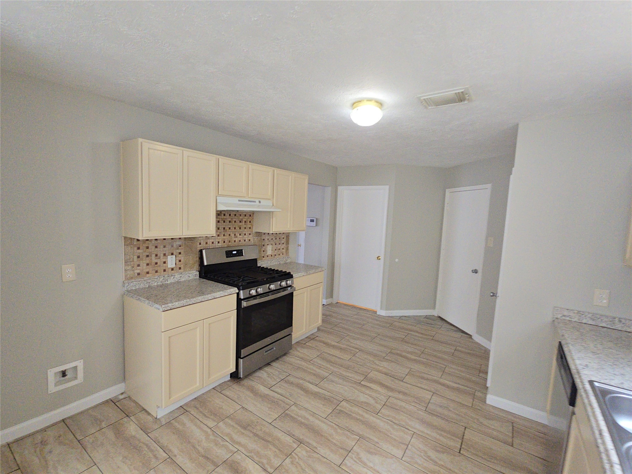 21802 Westfield Ridge Drive Property Photo 21