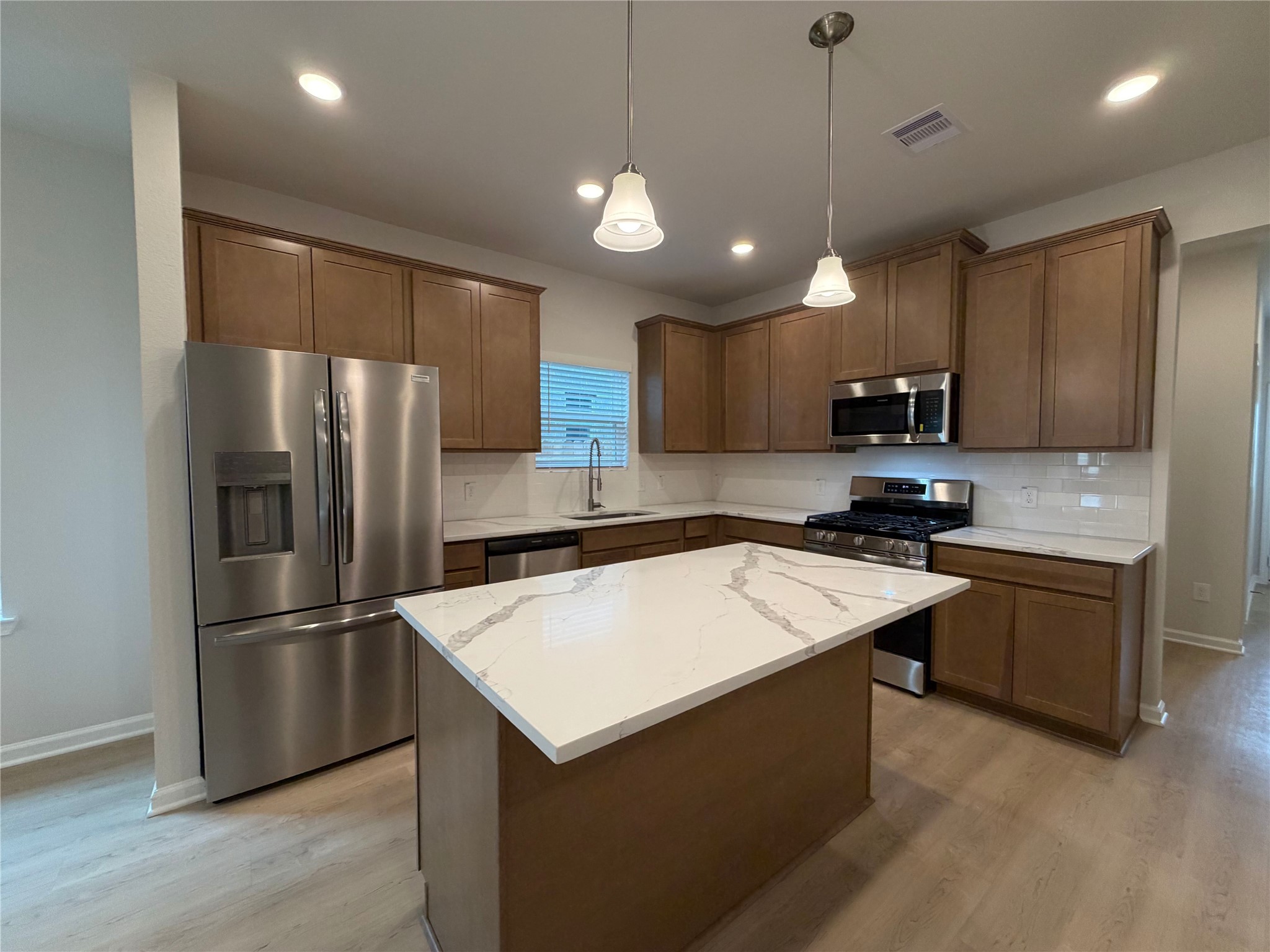 417 Stone Placa Trail Property Photo 6