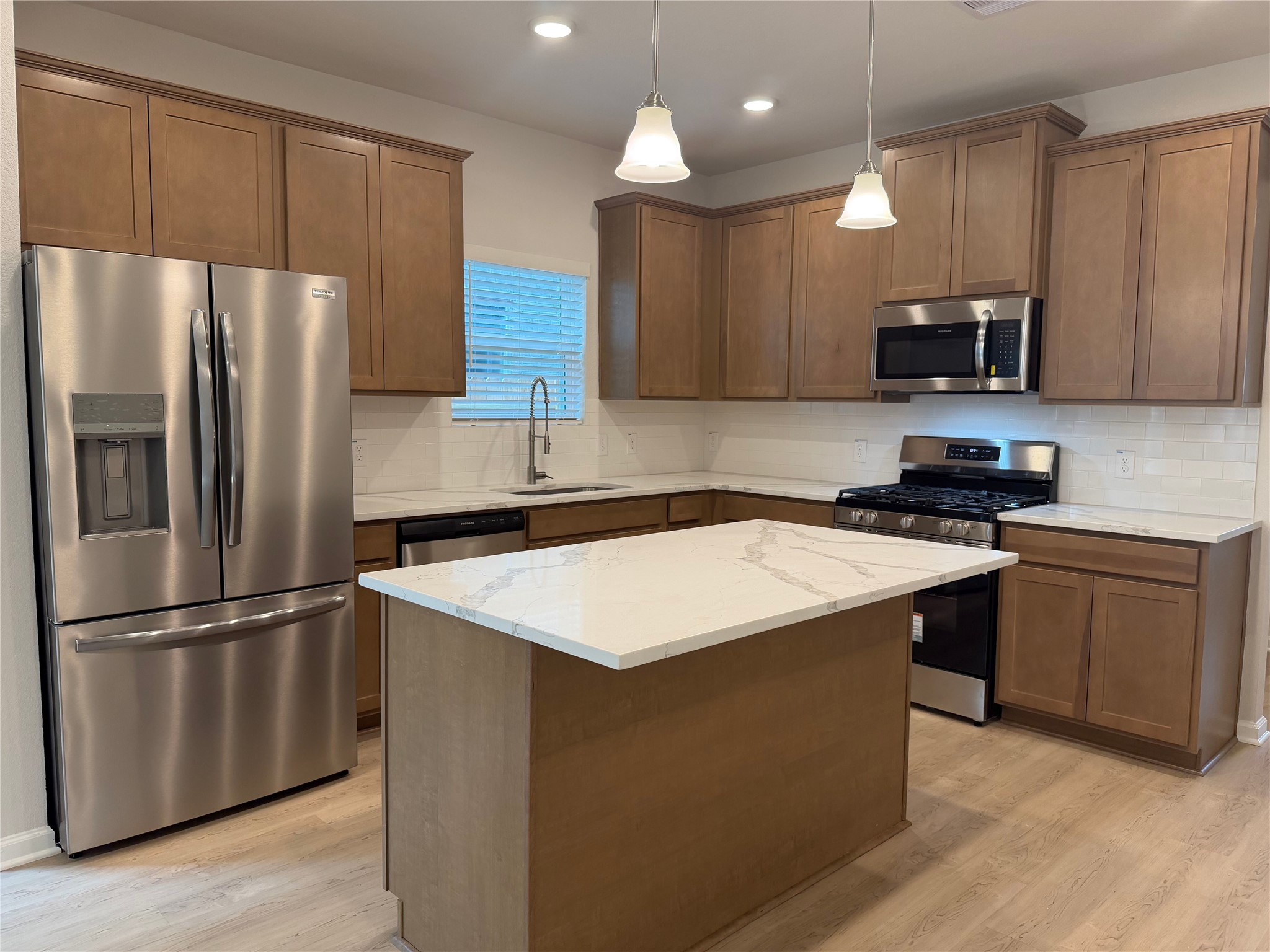 417 Stone Placa Trail Property Photo 7