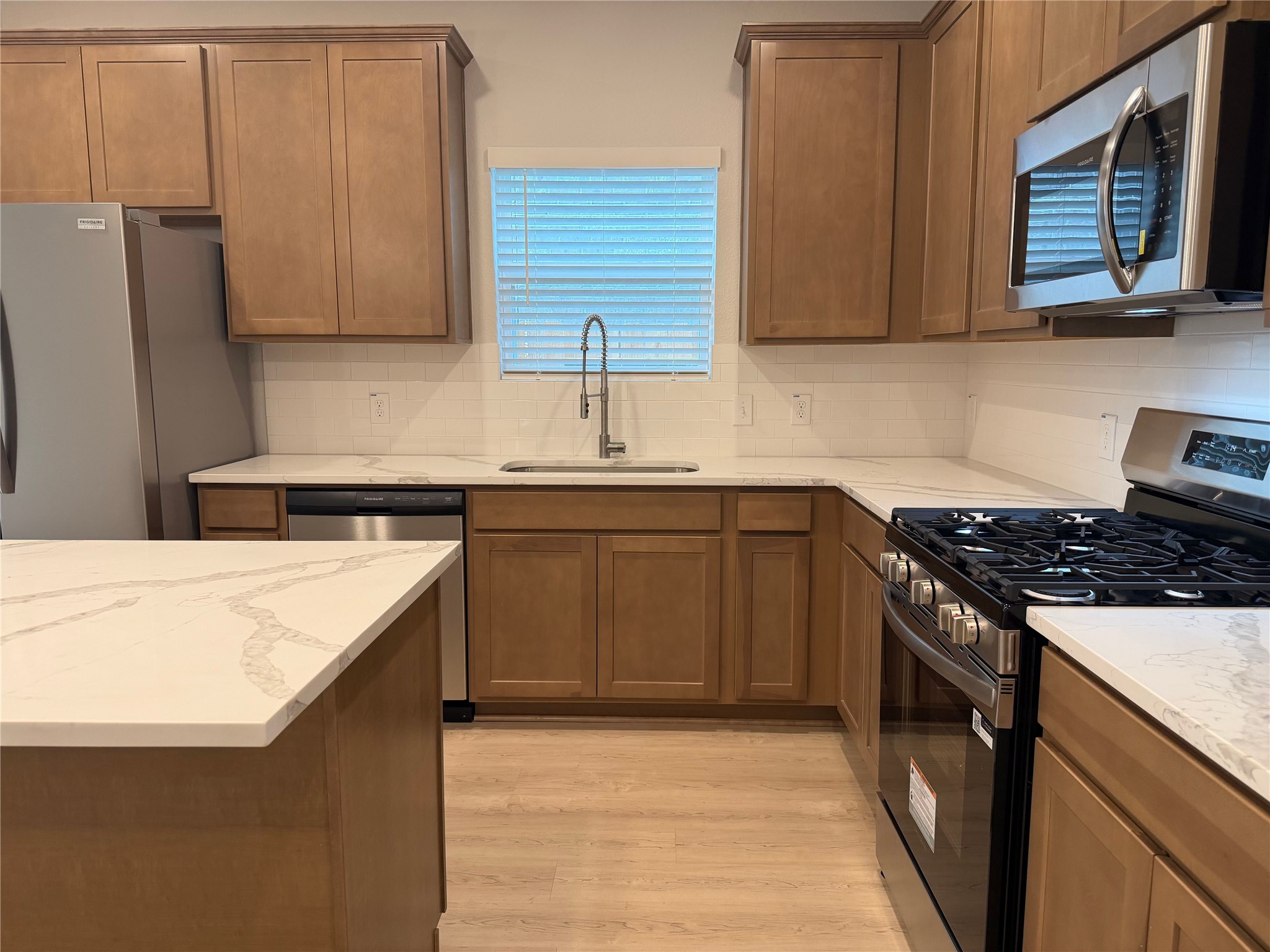 417 Stone Placa Trail Property Photo 8