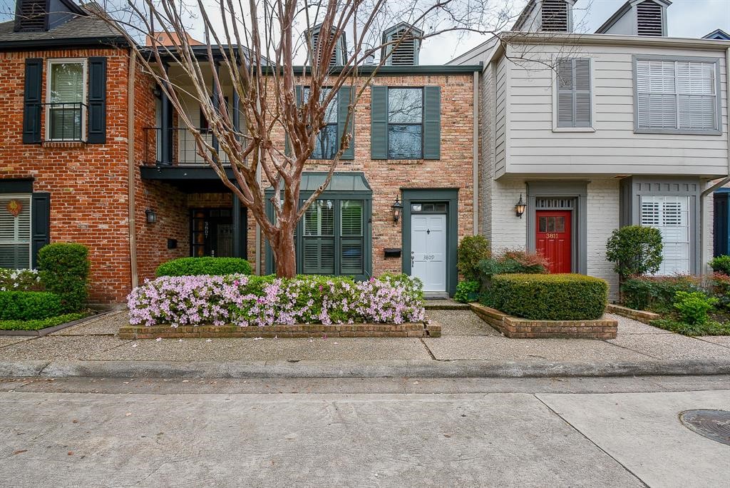 3809 Wakeforest Street Property Photo 1