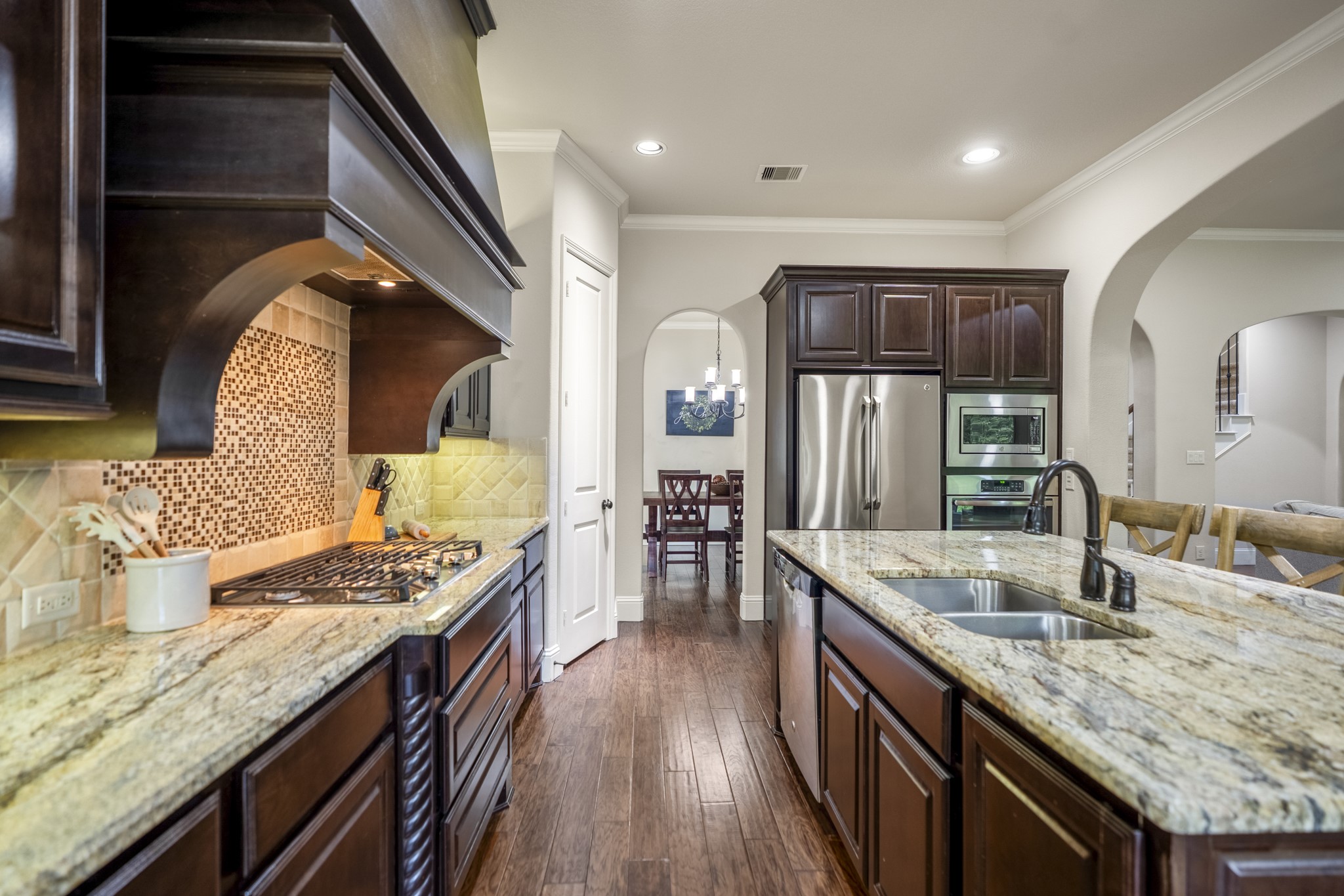 138 Monterrey Bend Property Photo 11