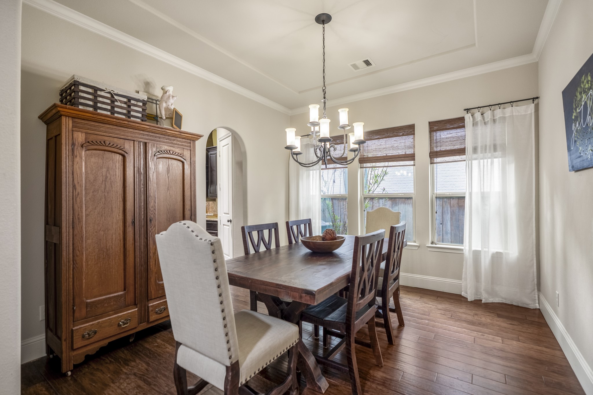138 Monterrey Bend Property Photo 14