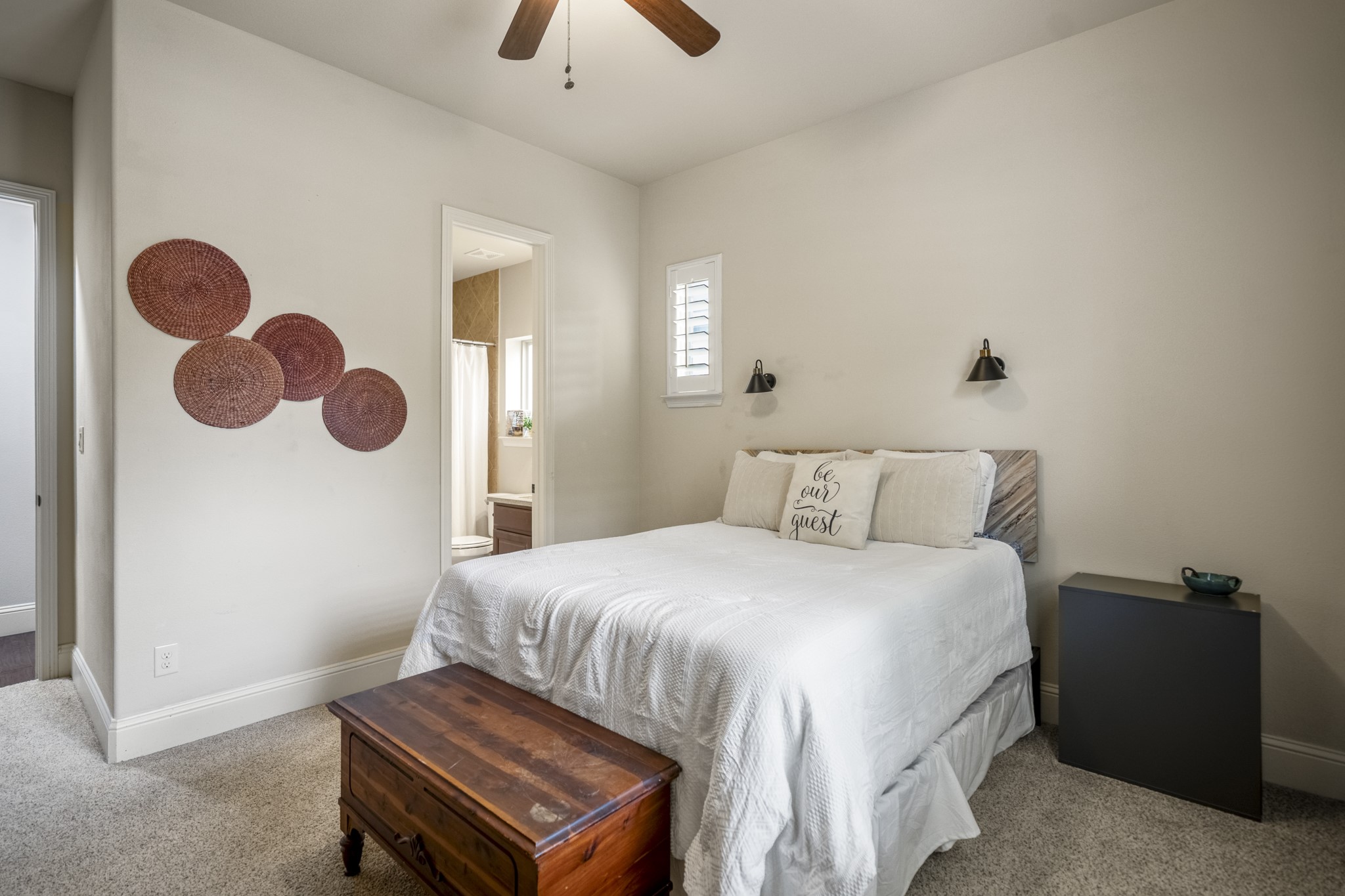 138 Monterrey Bend Property Photo 26