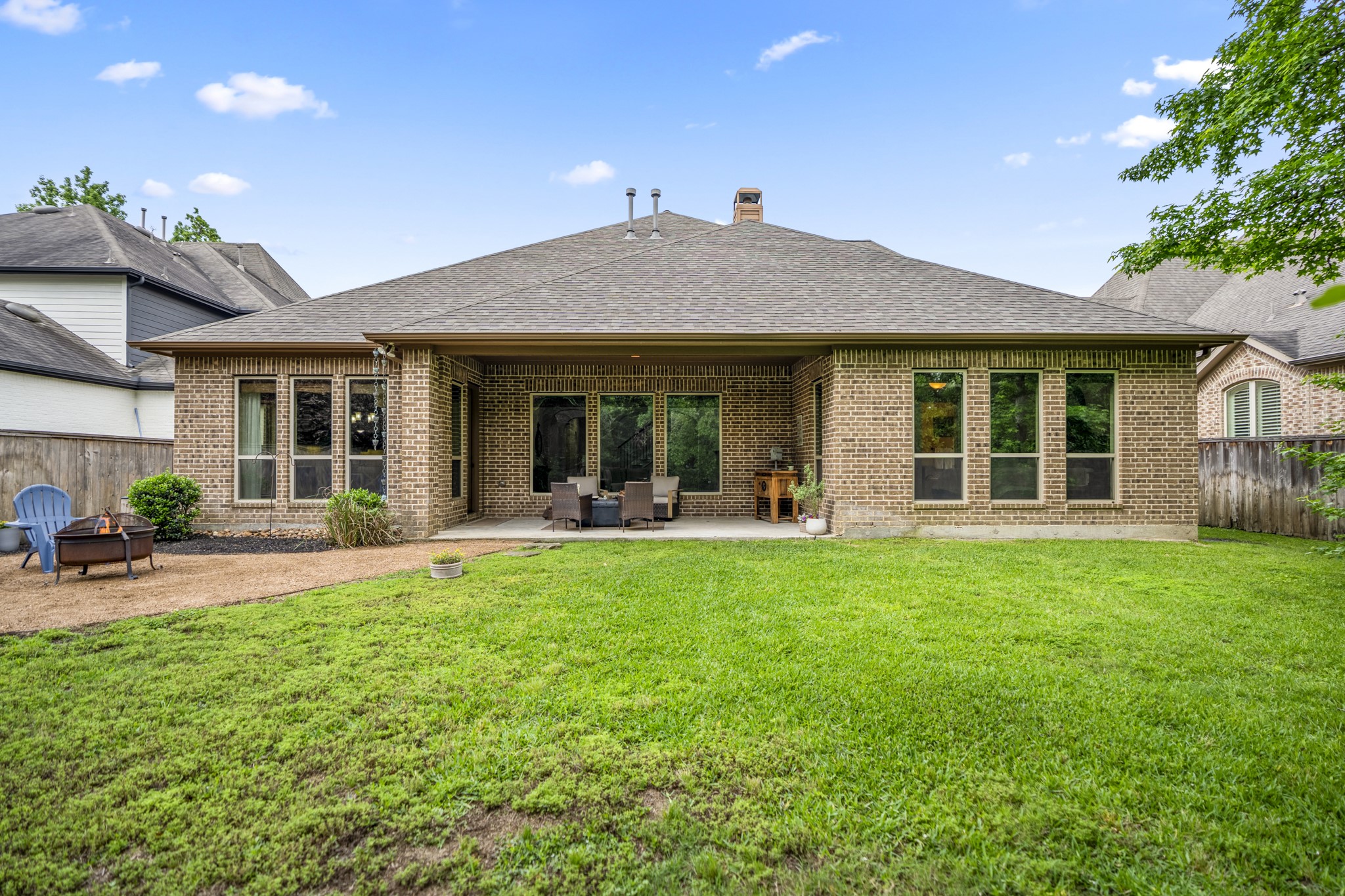 138 Monterrey Bend Property Photo 42