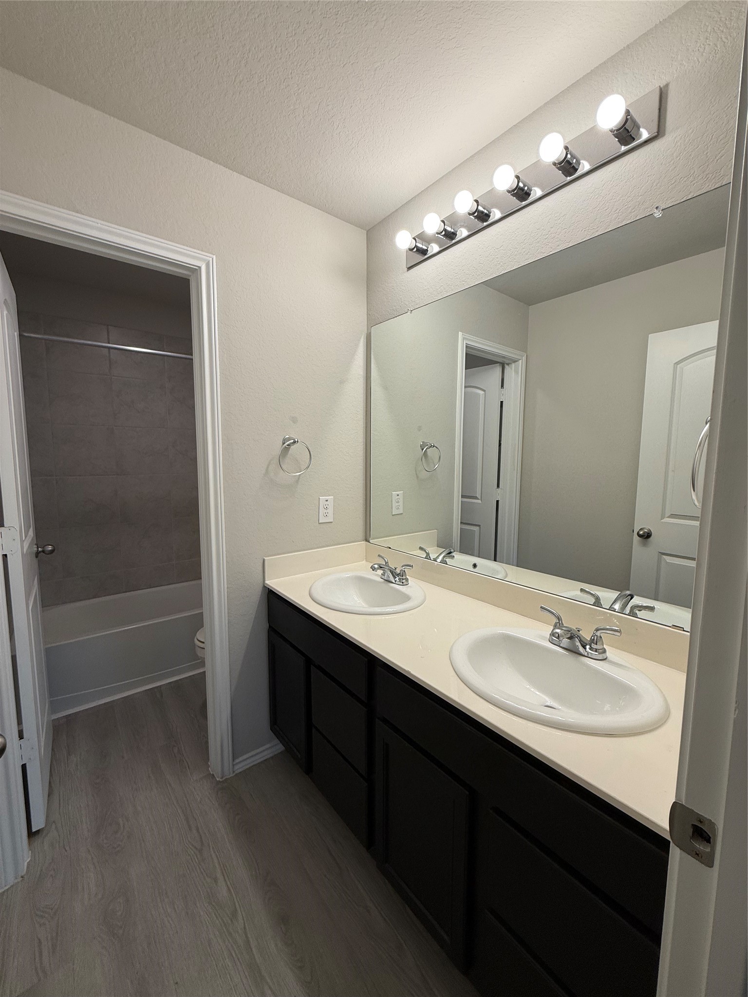 15850 Perthshire Creek Drive Property Photo 28
