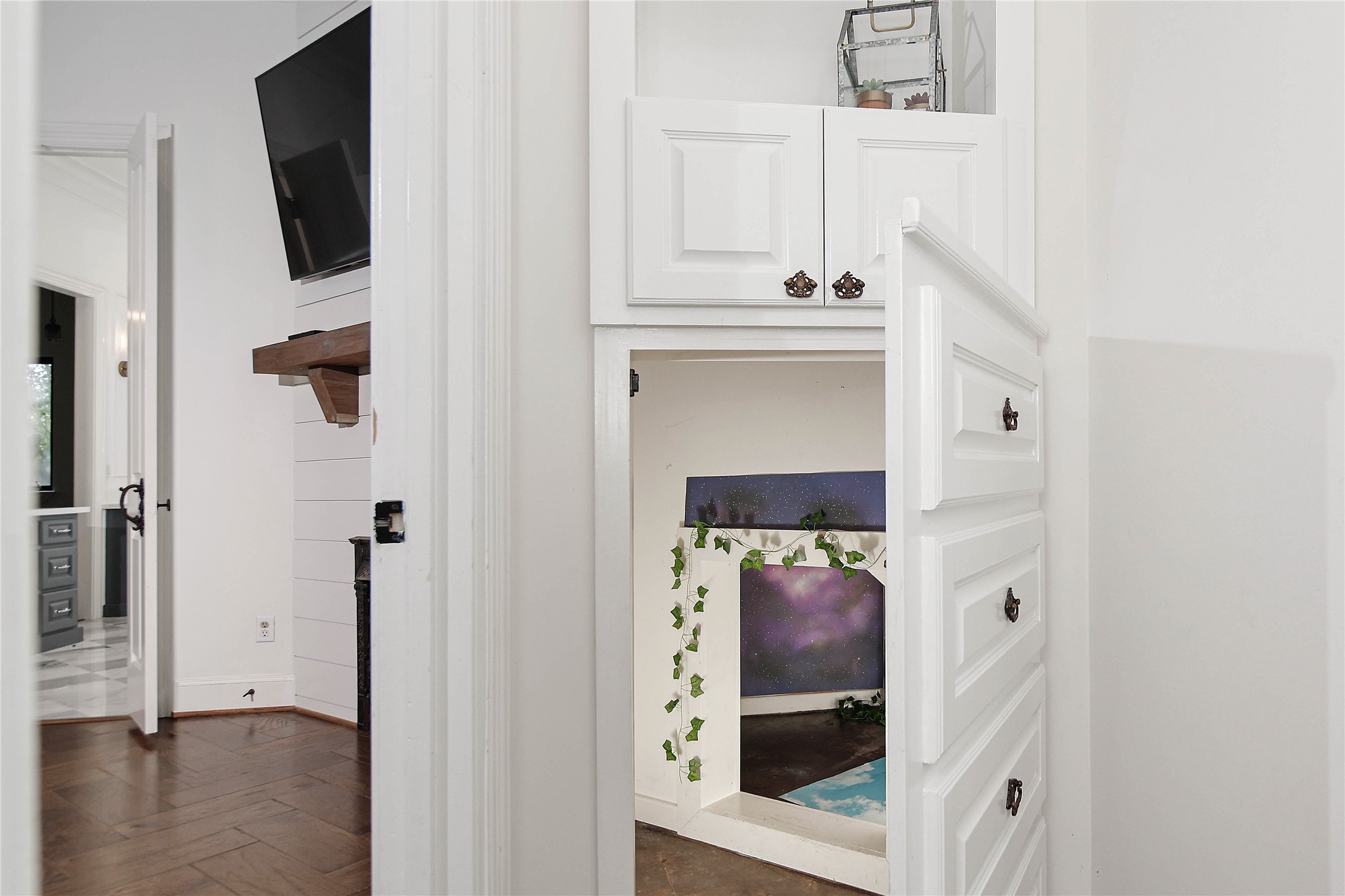 10989 Spell Road Property Photo 21