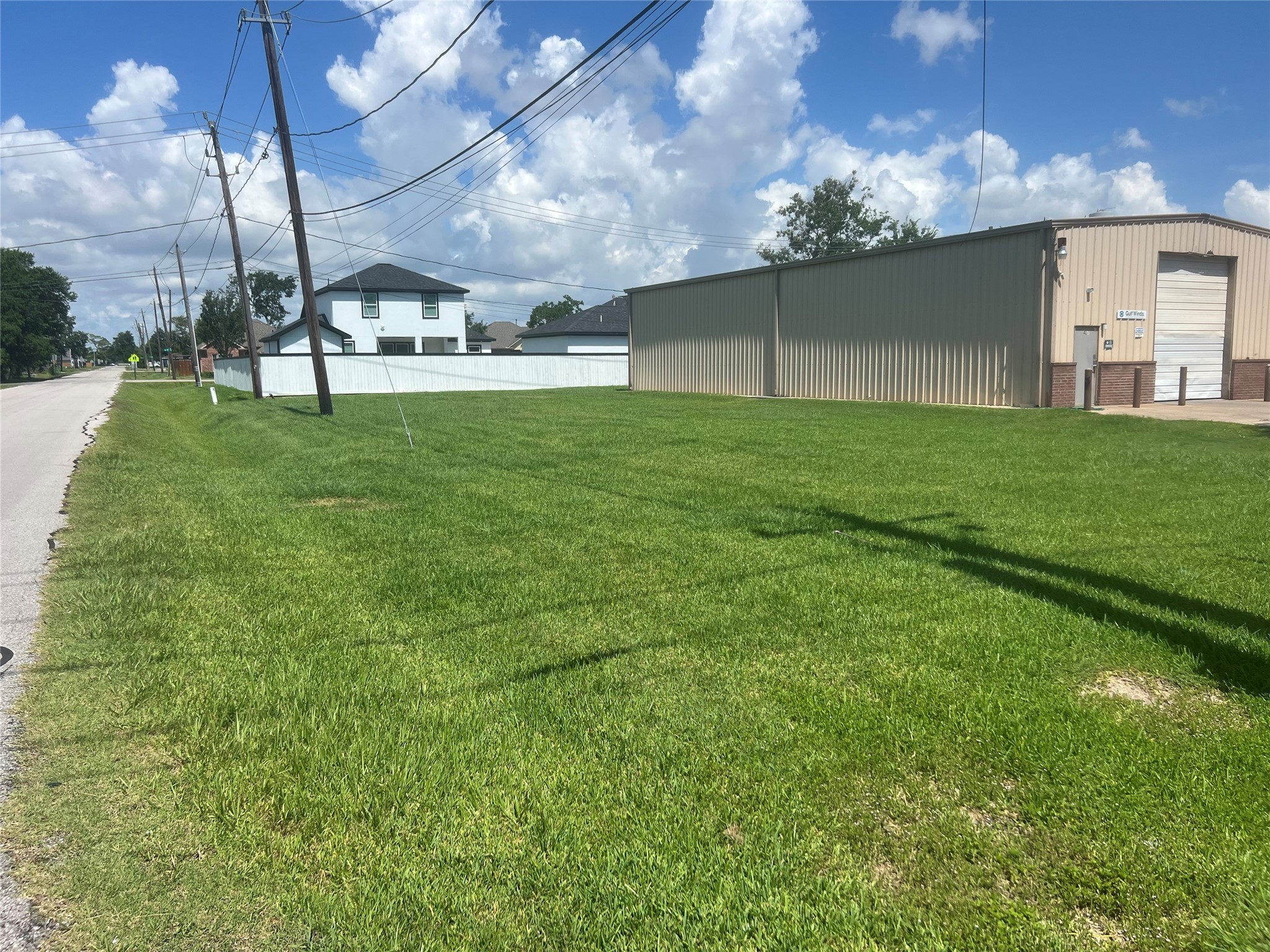 Tbd N Broadway Street Property Photo 3