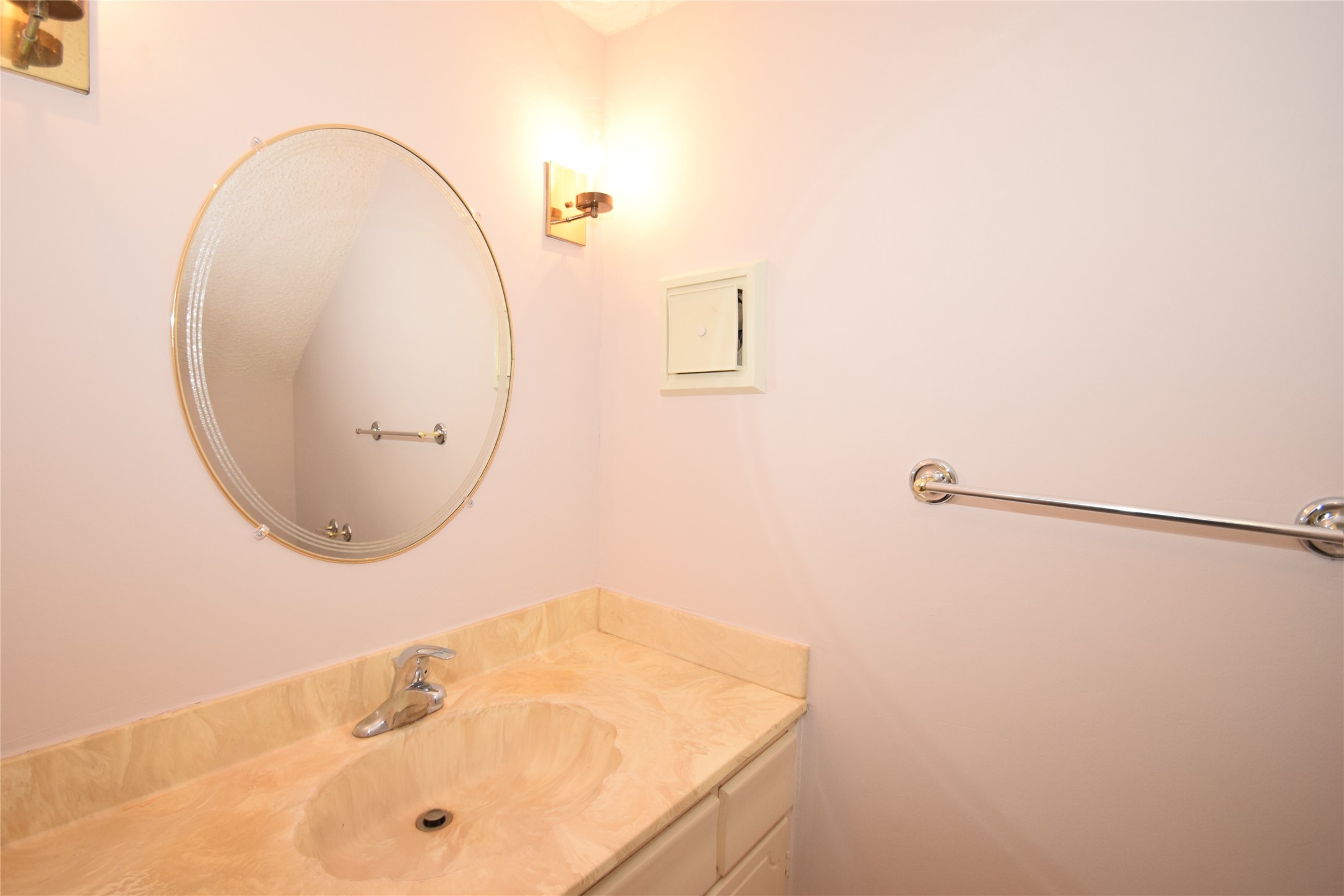 14239 Misty Meadow Lane Property Photo 13