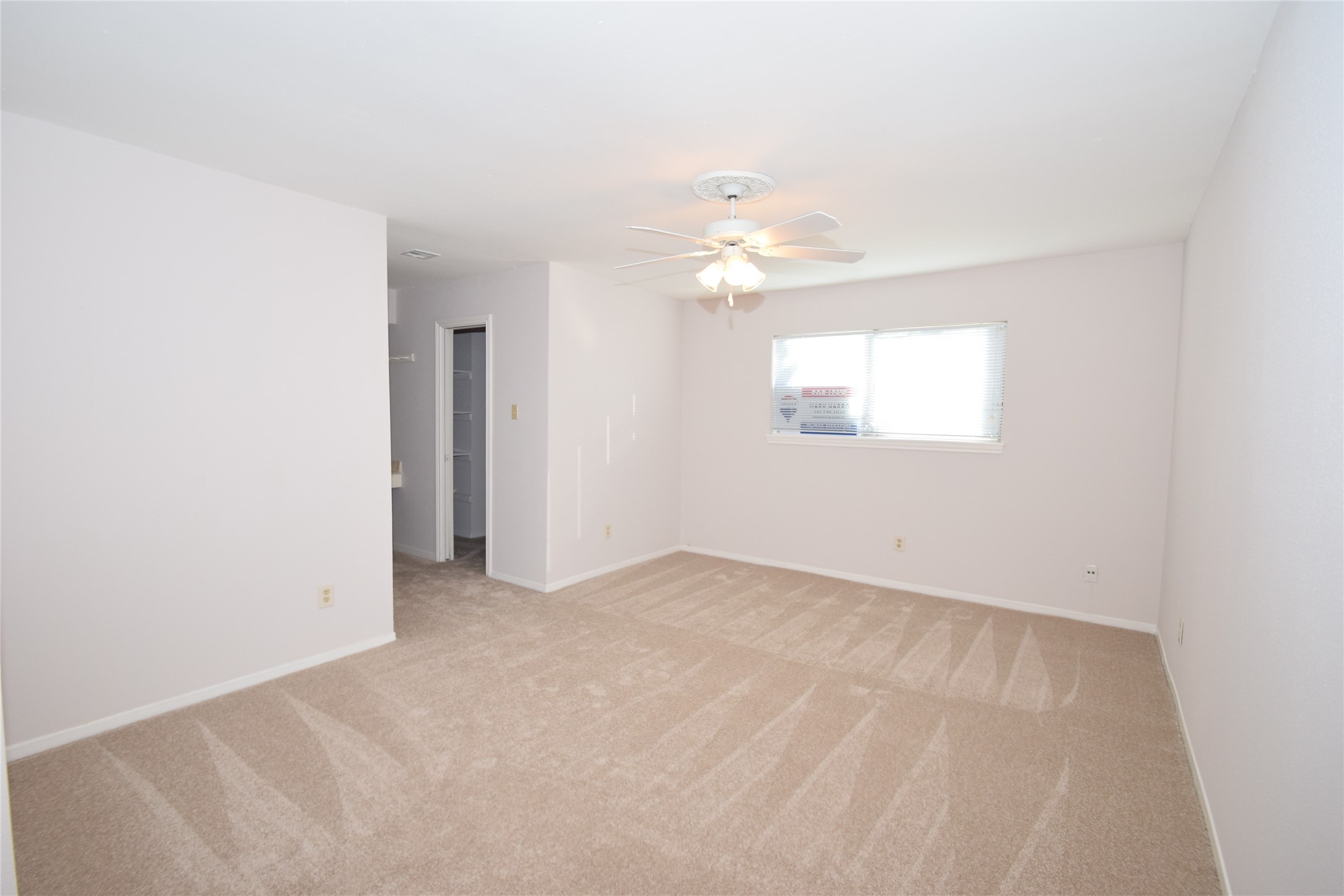 14239 Misty Meadow Lane Property Photo 14
