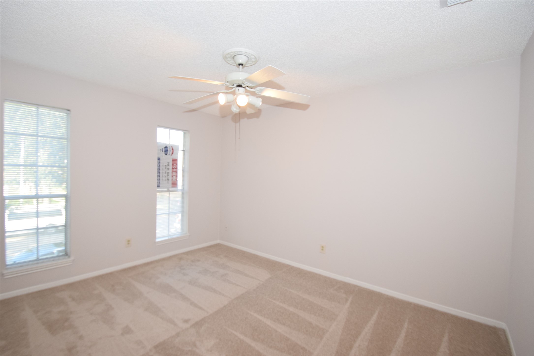 14239 Misty Meadow Lane Property Photo 21