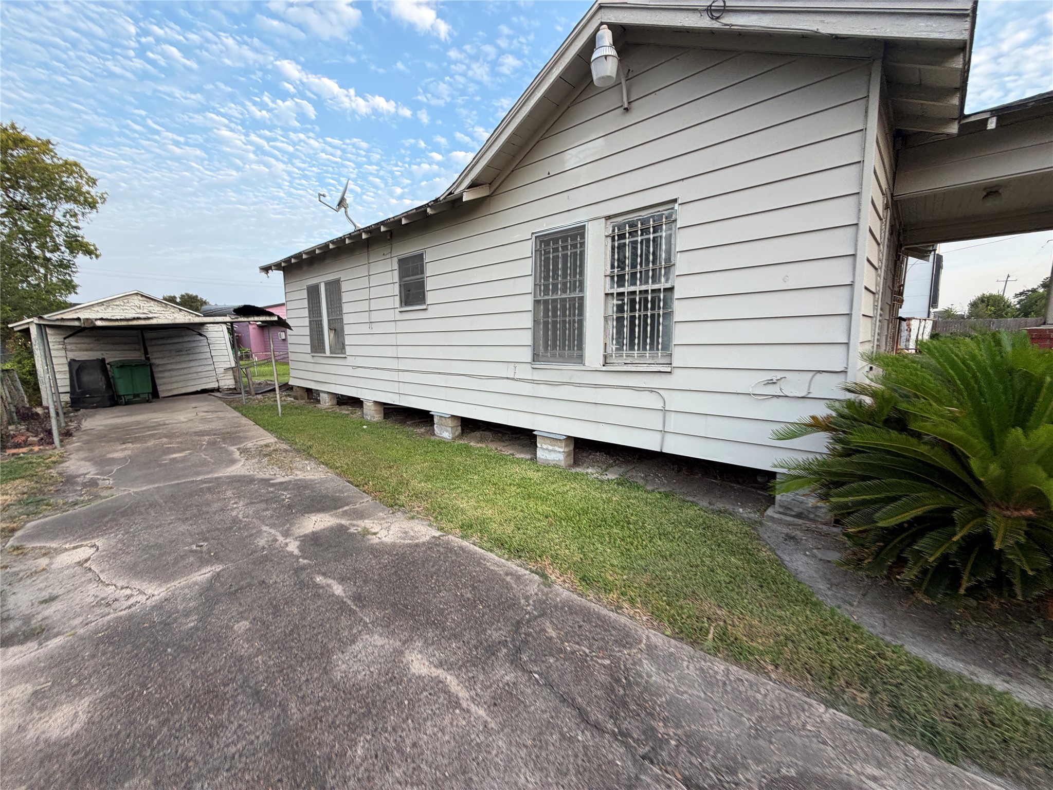 2805 Brackenridge Street Property Photo 15