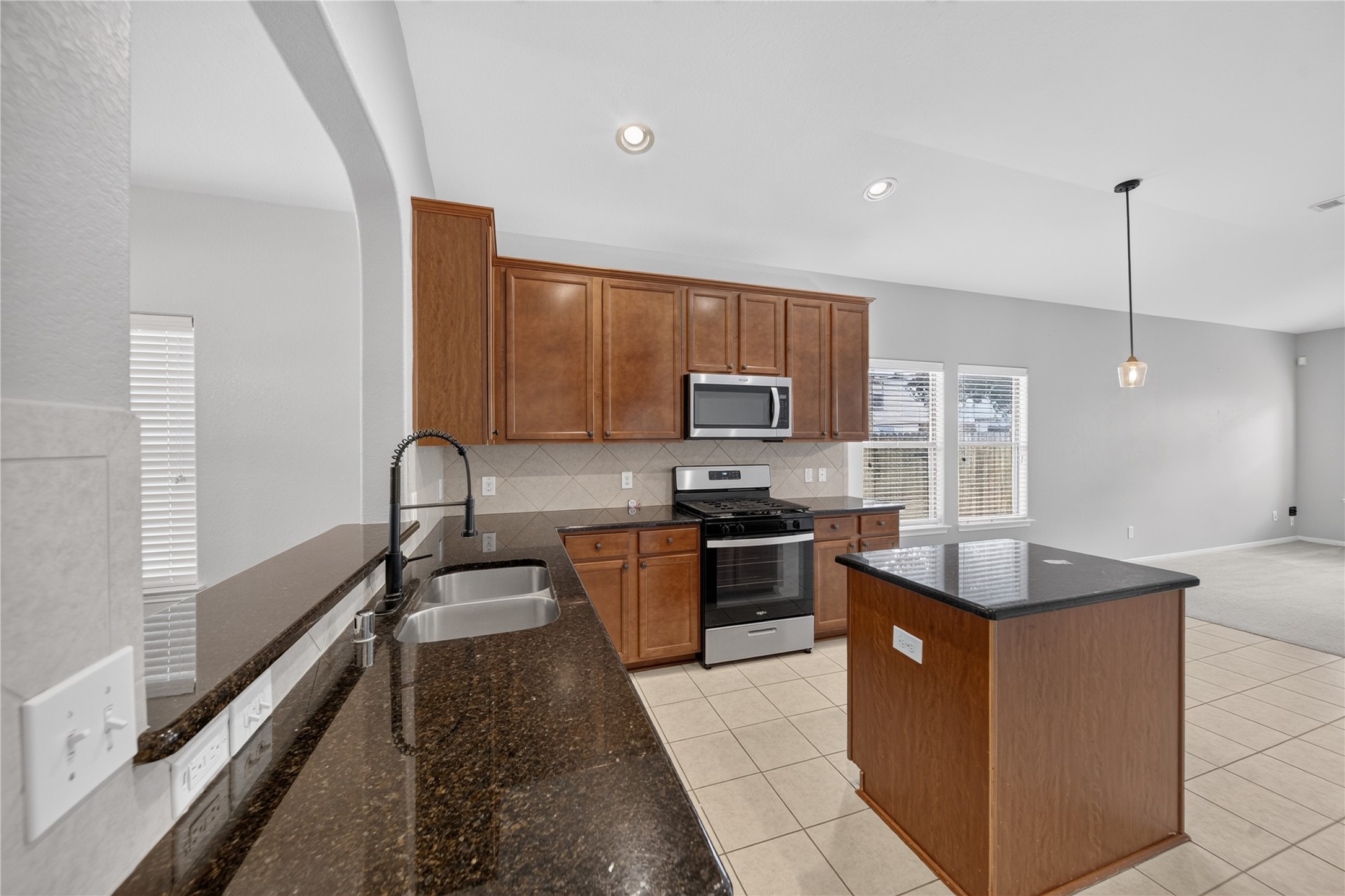 406 Mornington Lane Property Photo 11