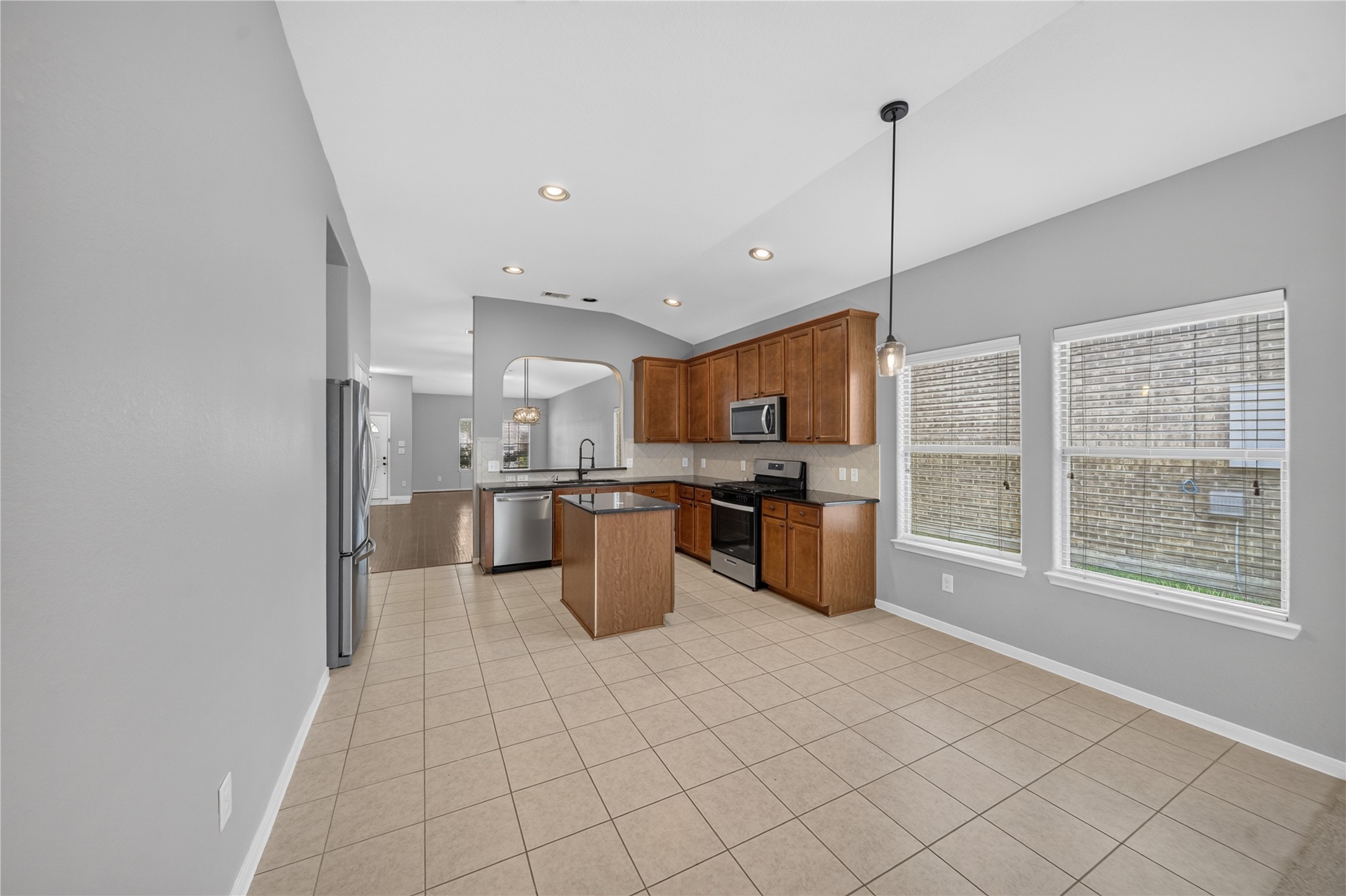 406 Mornington Lane Property Photo 14