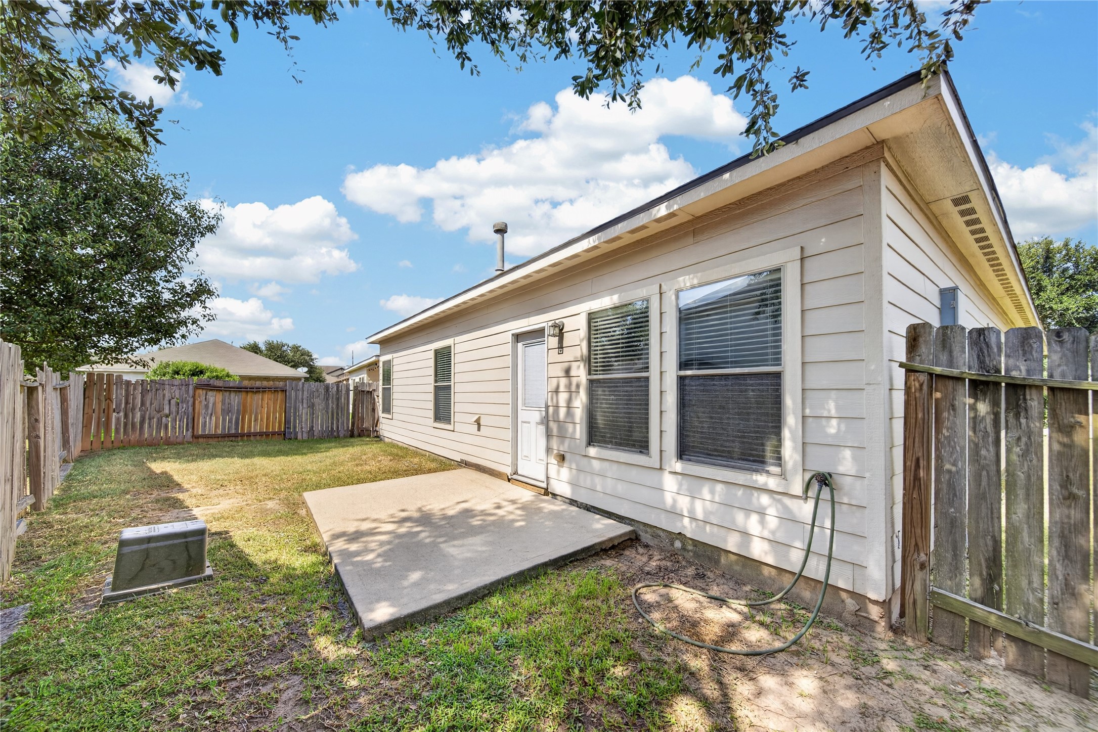 406 Mornington Lane Property Photo 29