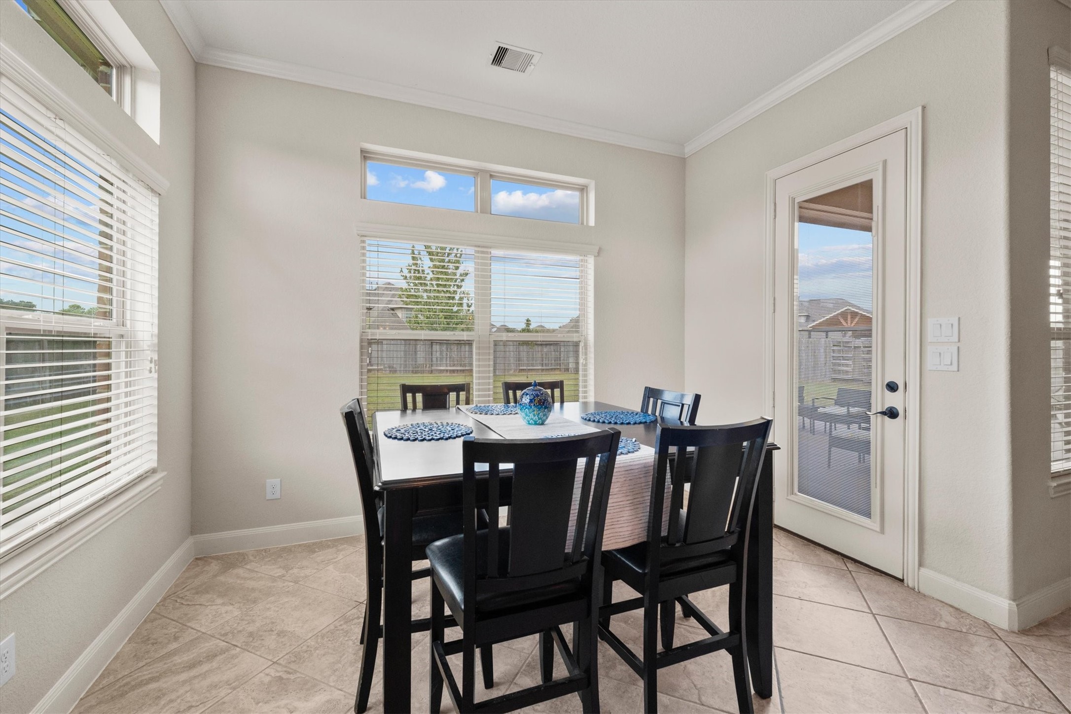 17903 Fernwood Bend Drive Property Photo 13