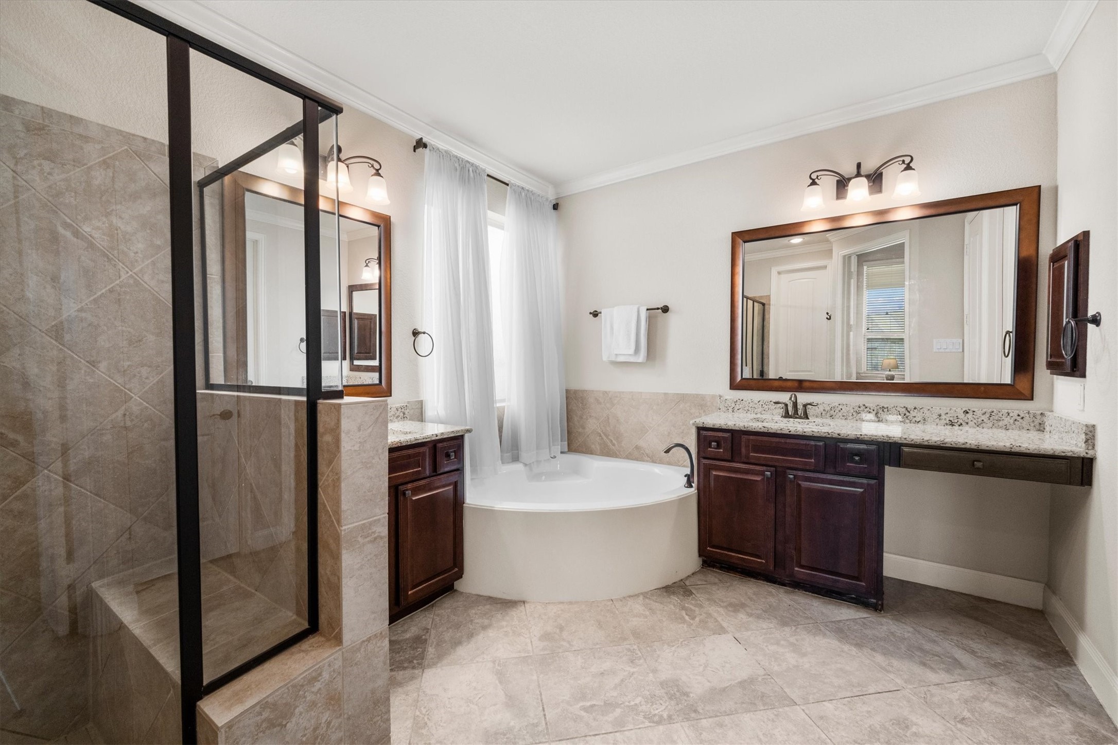 17903 Fernwood Bend Drive Property Photo 20