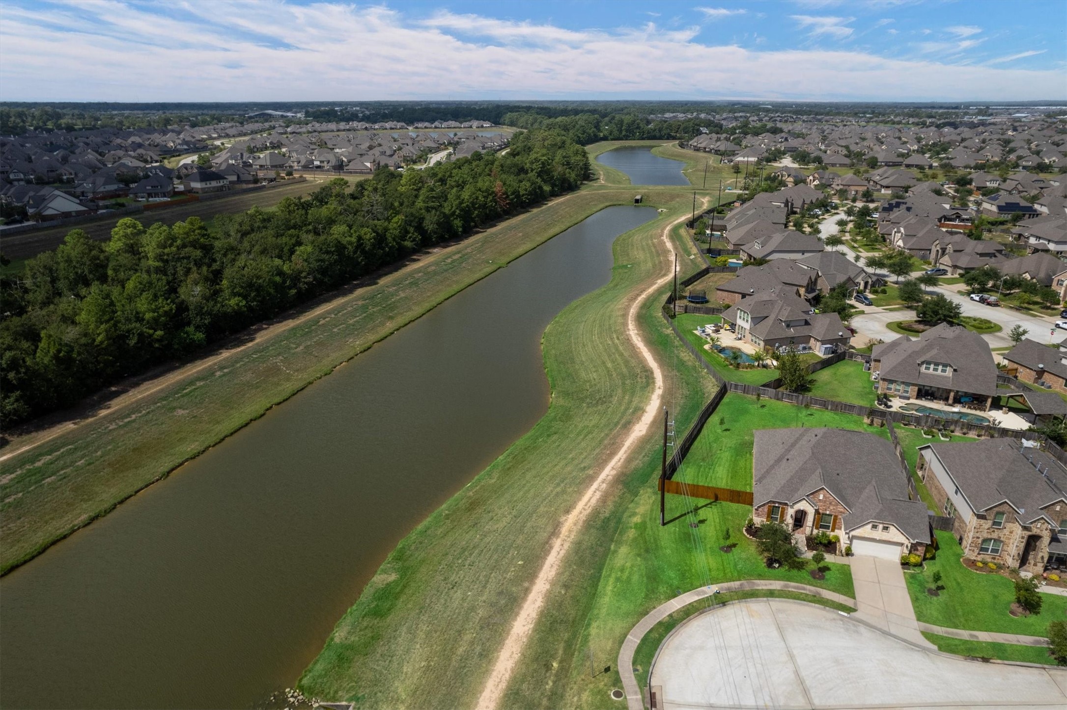 17903 Fernwood Bend Drive Property Photo 39