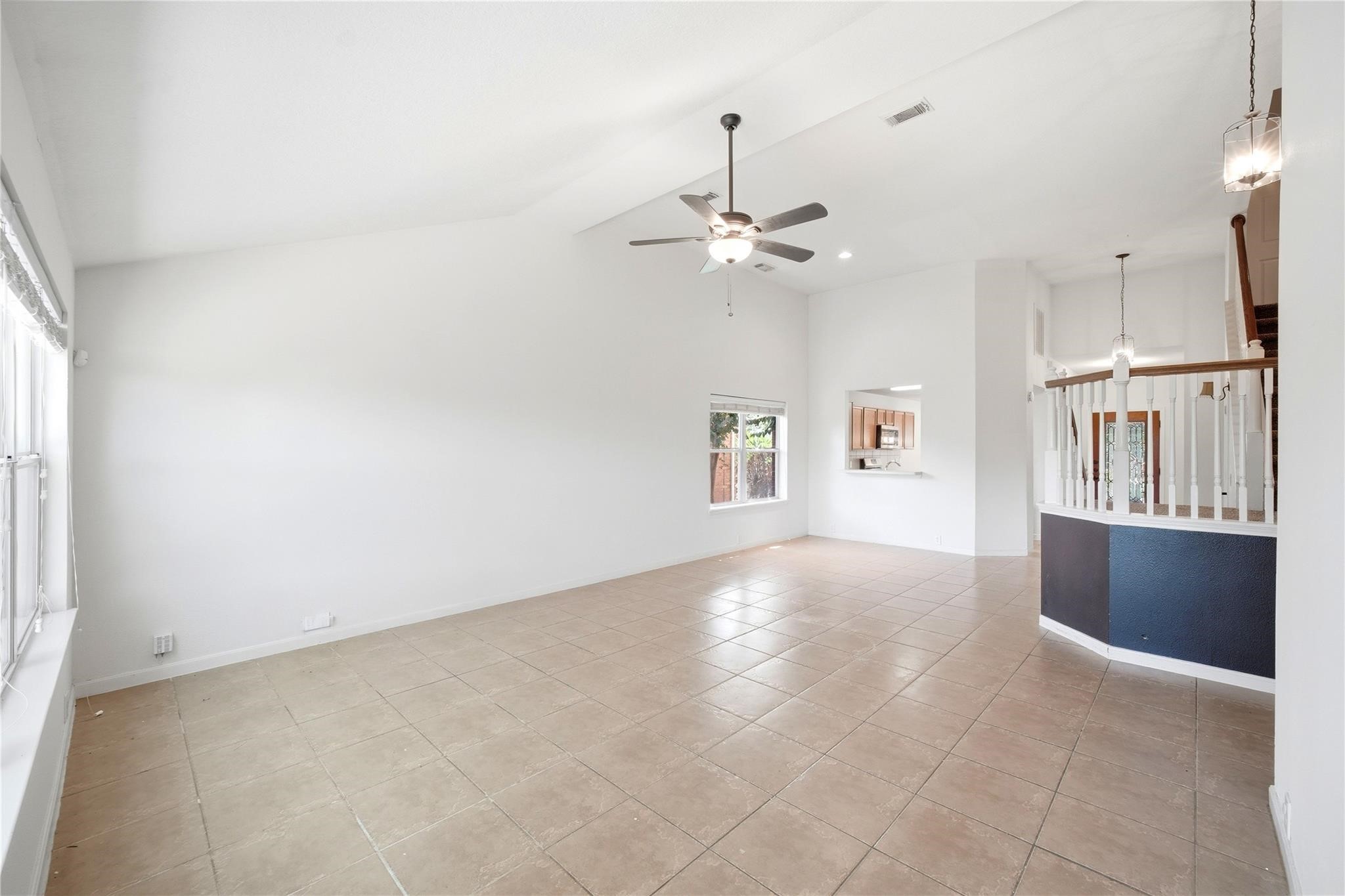727 Cypresswood Ridge Property Photo 6