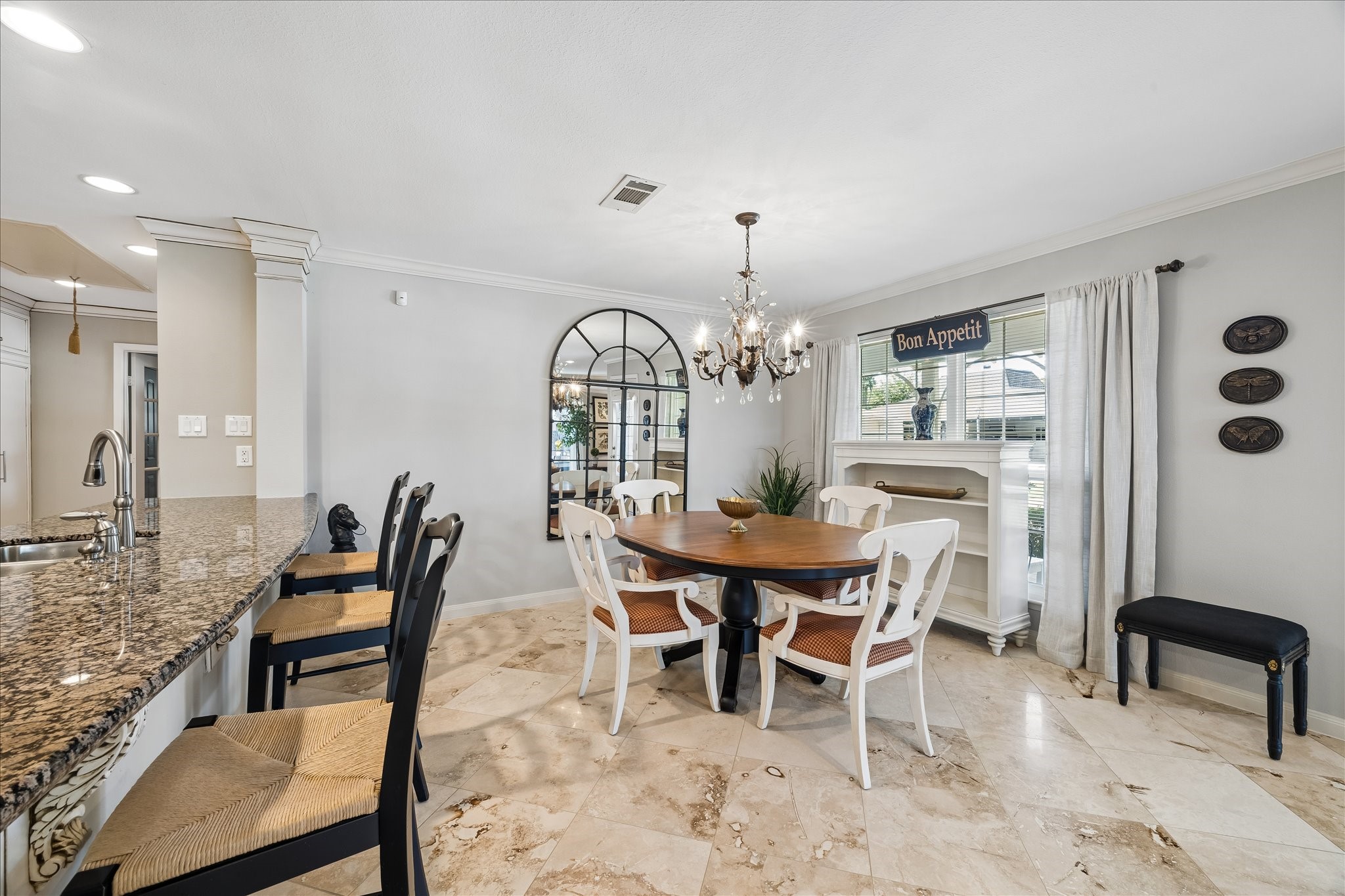 1 Champions Colony E Property Photo 10