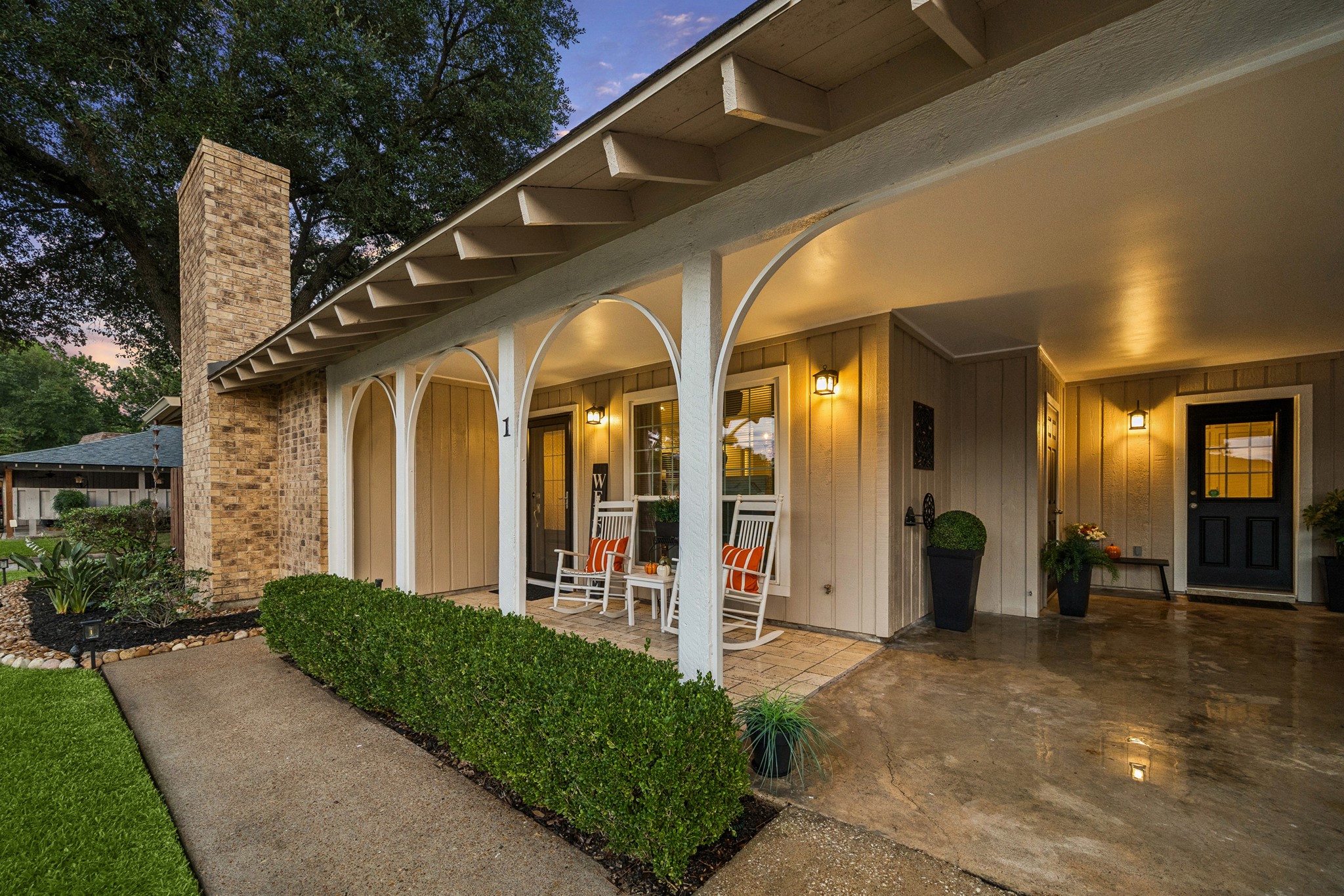 1 Champions Colony E Property Photo 30