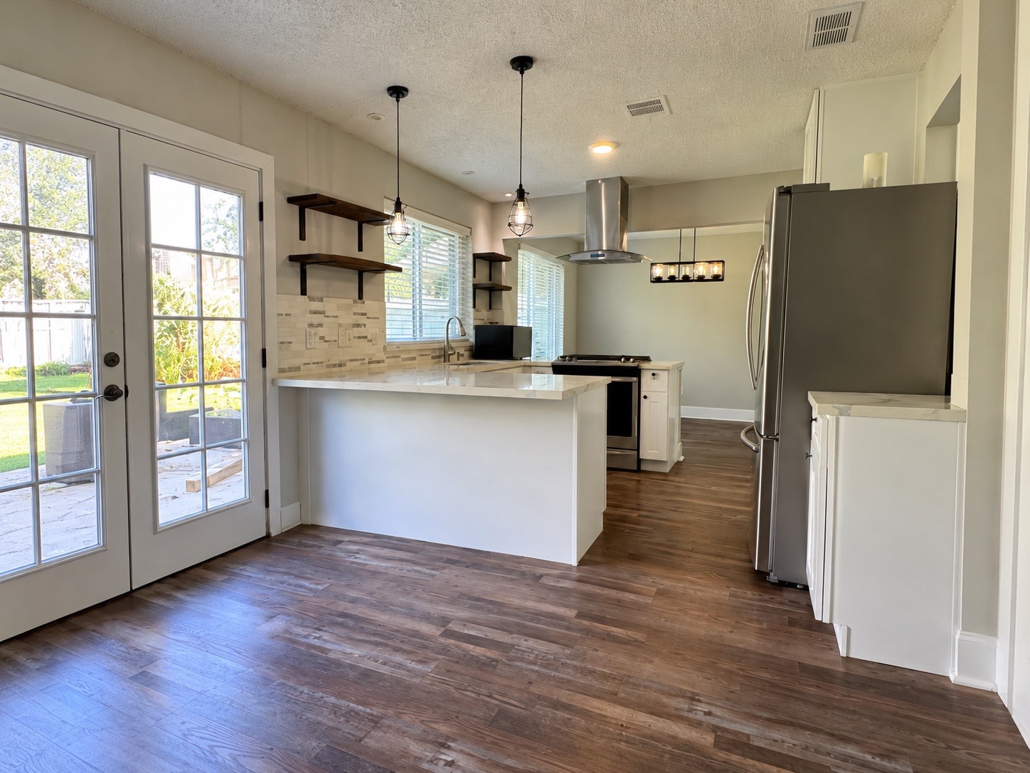 9222 Silver Tip Drive Property Photo 5