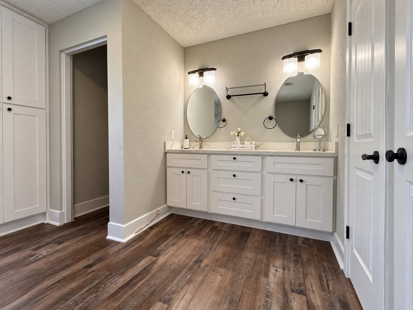 9222 Silver Tip Drive Property Photo 9