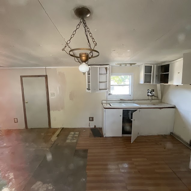 12 Dandelion Street Property Photo 5