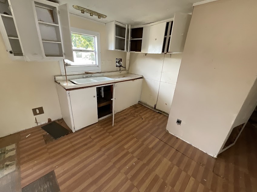 12 Dandelion Street Property Photo 7