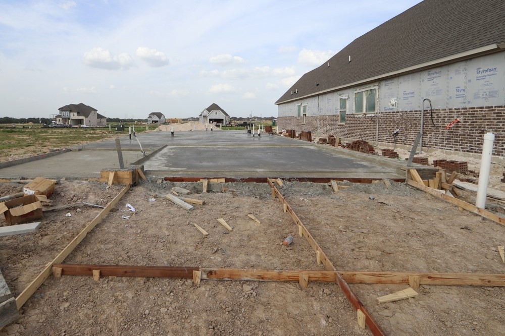 11210 Peacock Flower Street Property Photo 12