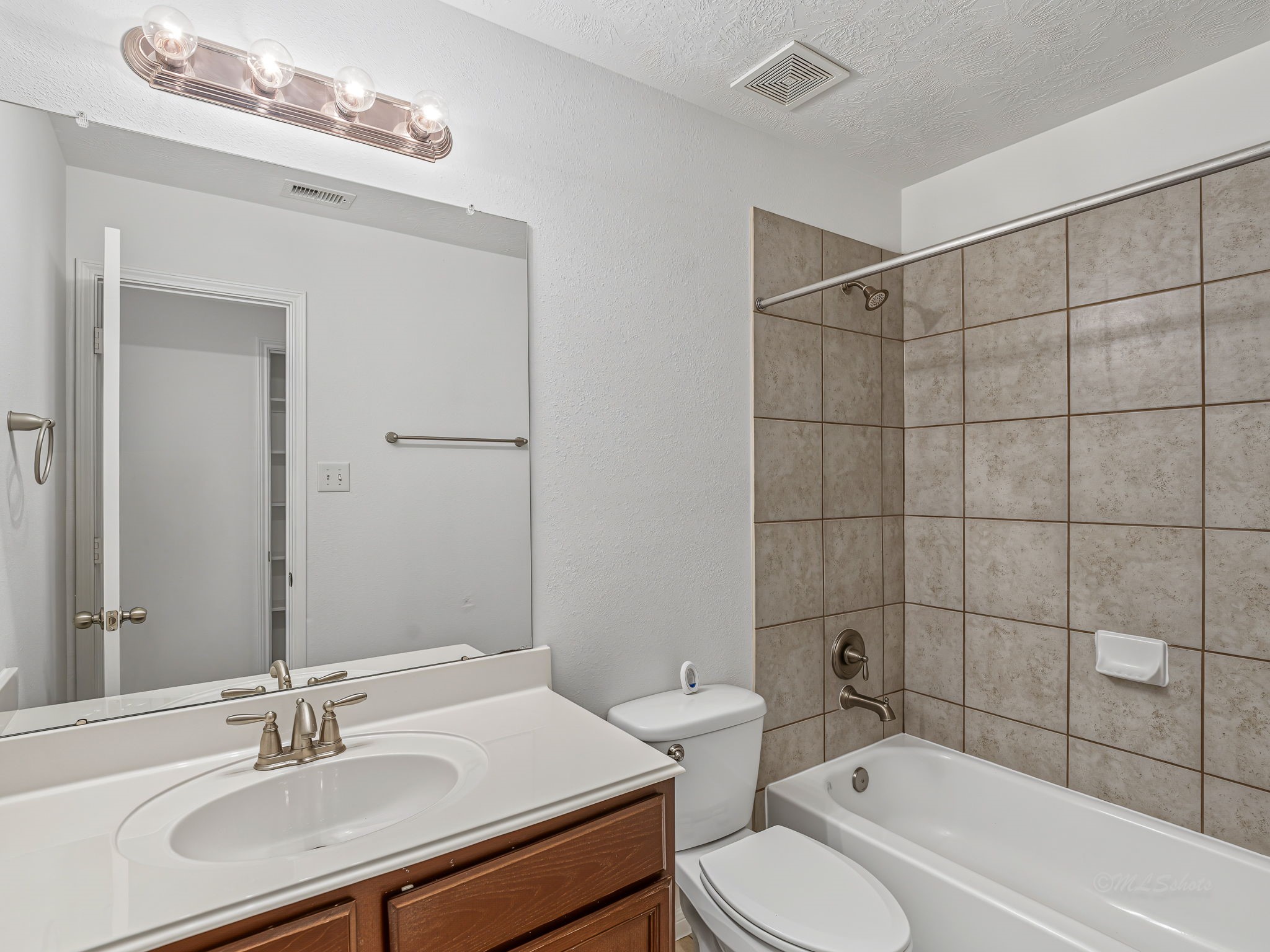 22431 Albee Drive Property Photo 38
