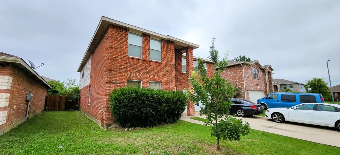 9213 Old Clydesdale Drive Property Photo 1