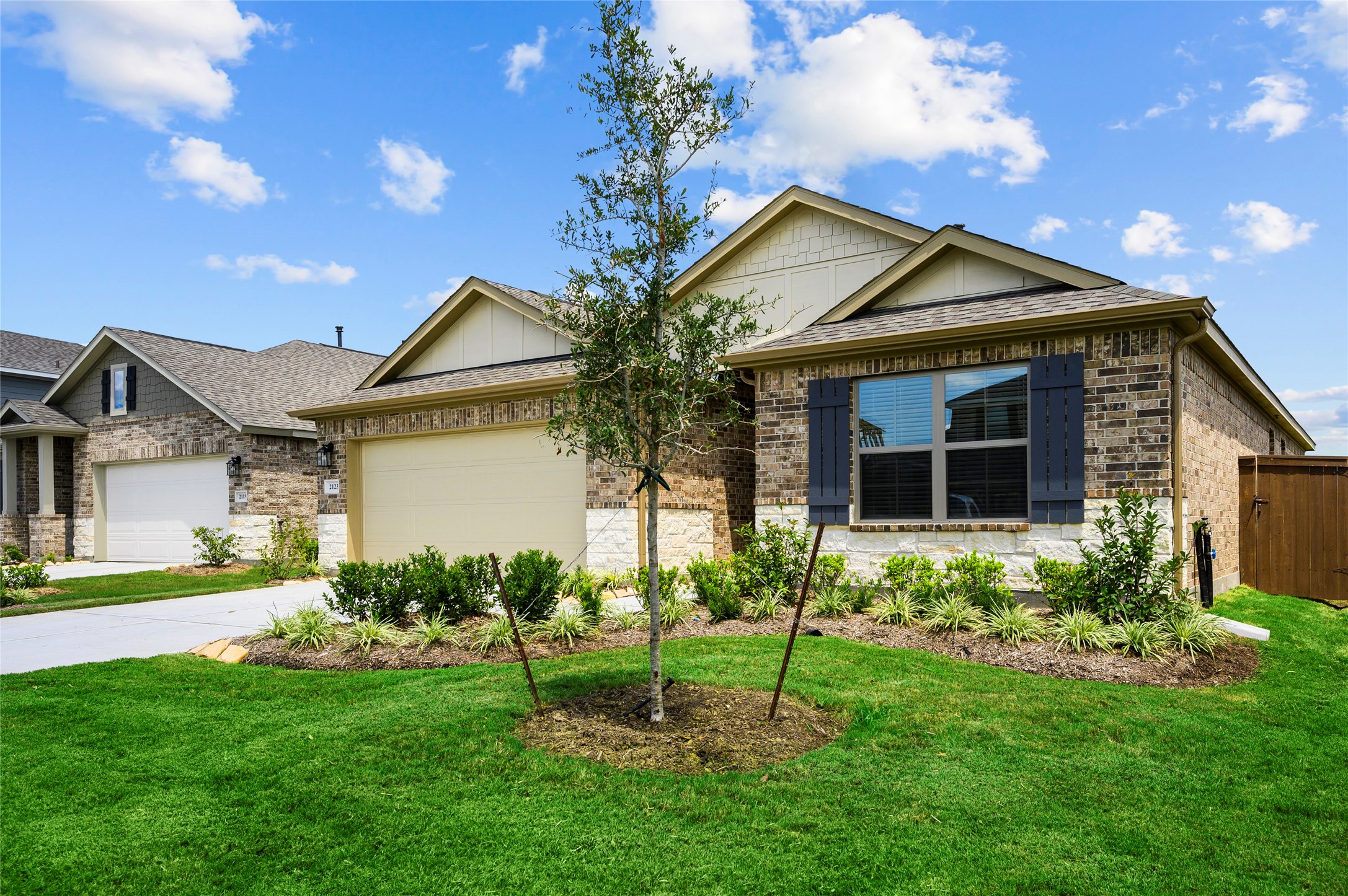 2123 Levant Lane Property Photo 4