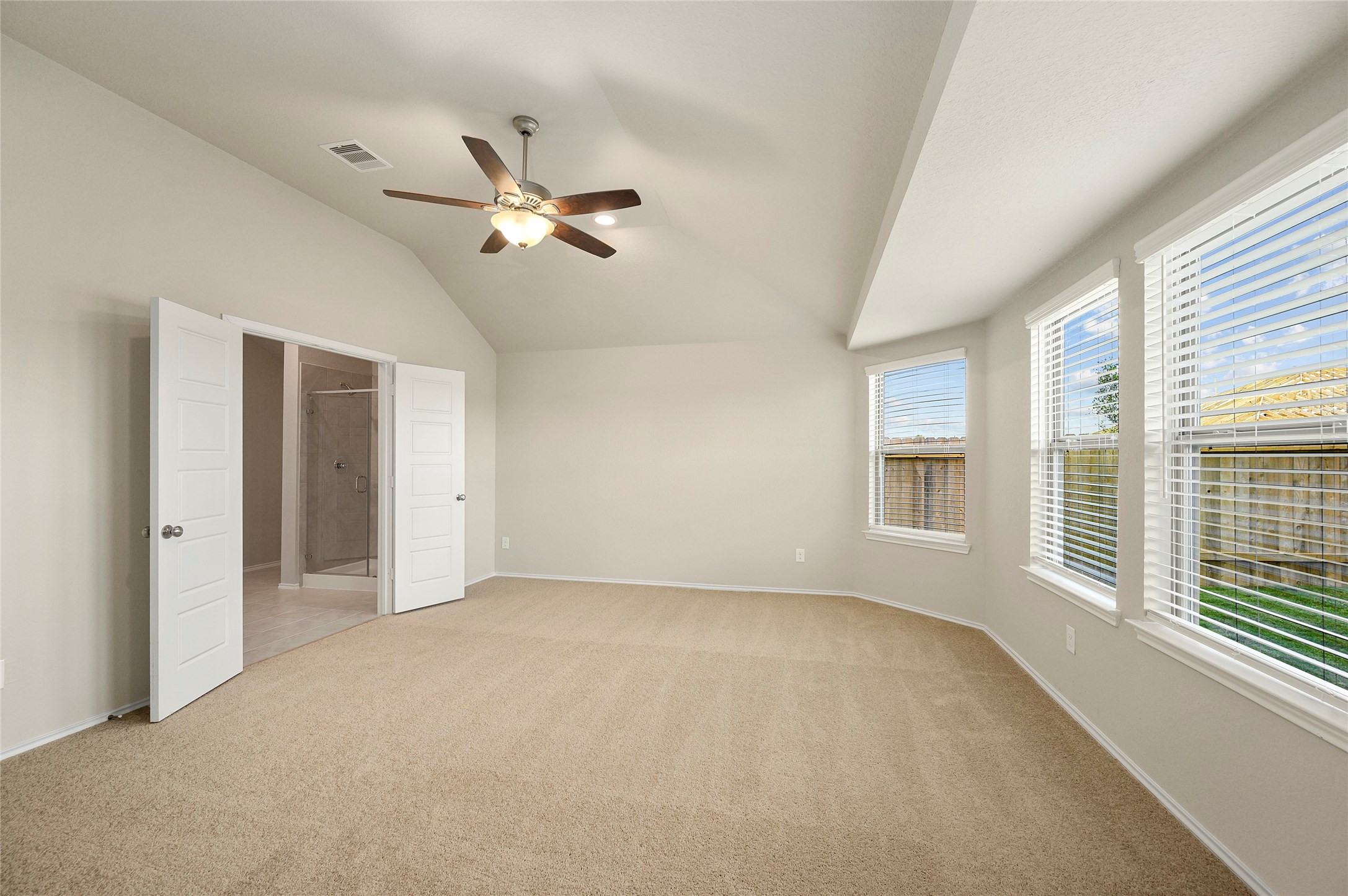 2123 Levant Lane Property Photo 13