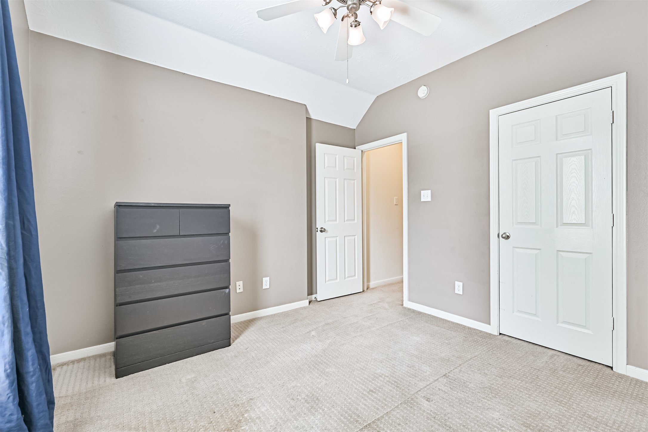 12527 Saratoga Woods Lane Property Photo 10