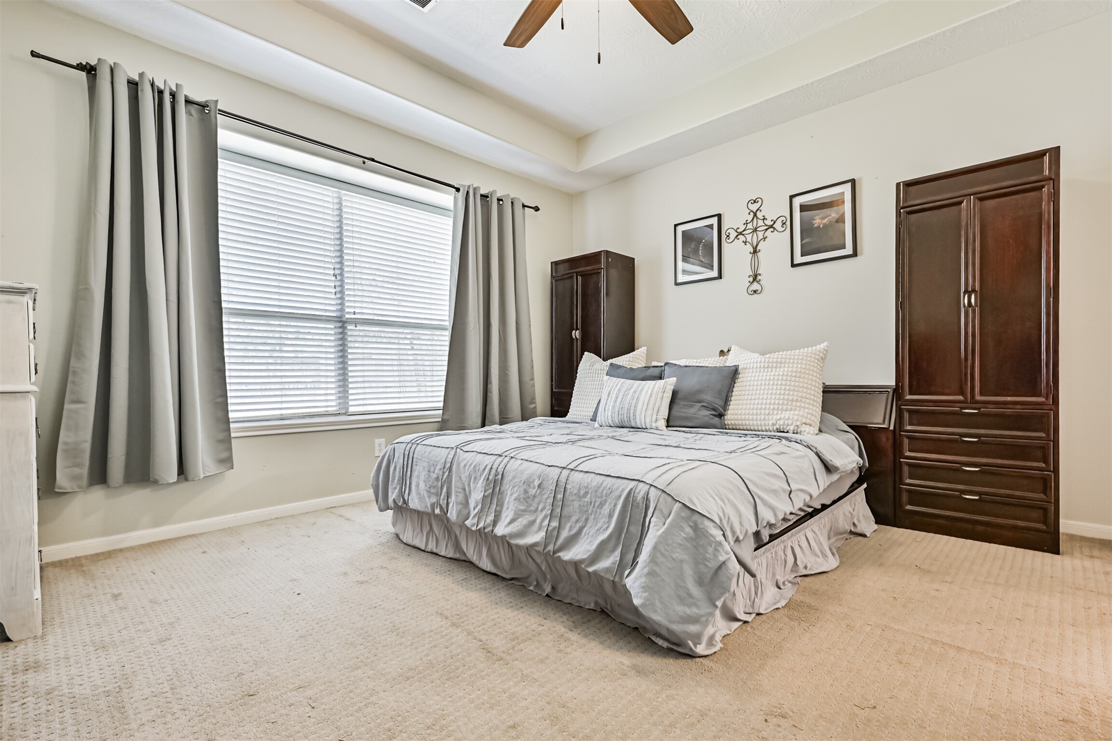 12527 Saratoga Woods Lane Property Photo 19