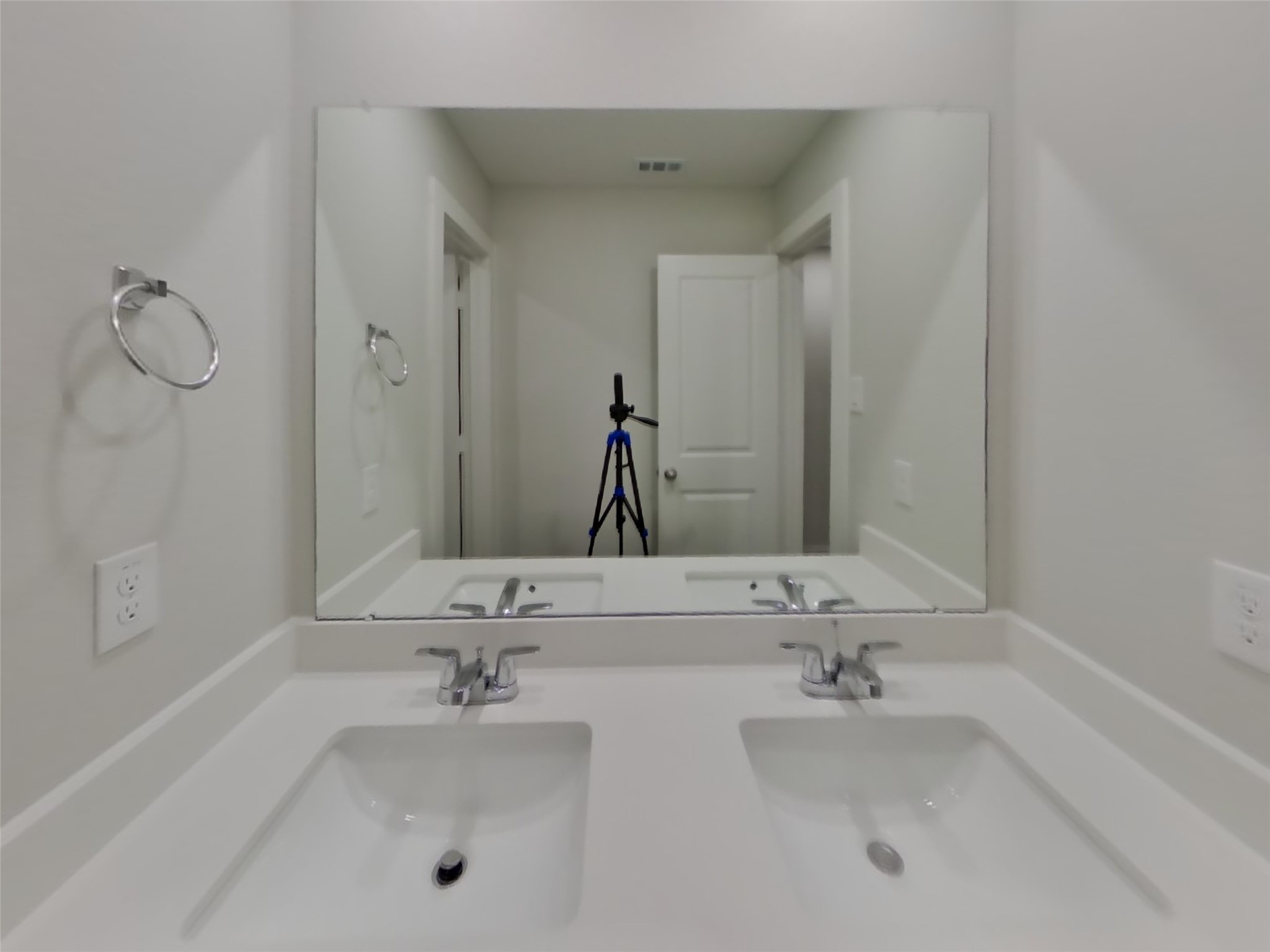 22633 Terrazzo Drive Property Photo 13
