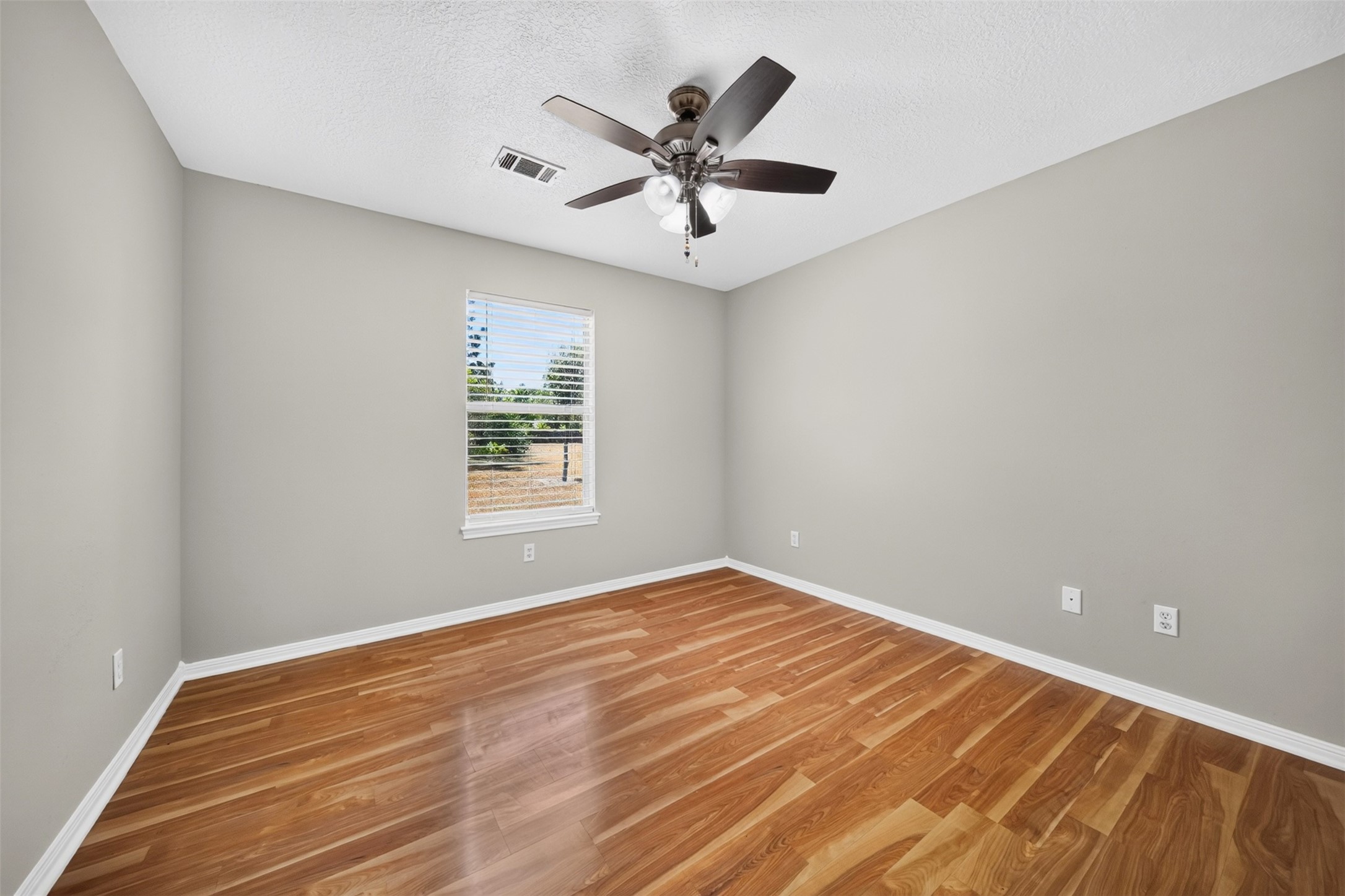 10546 Fawn Mist Drive Property Photo 14