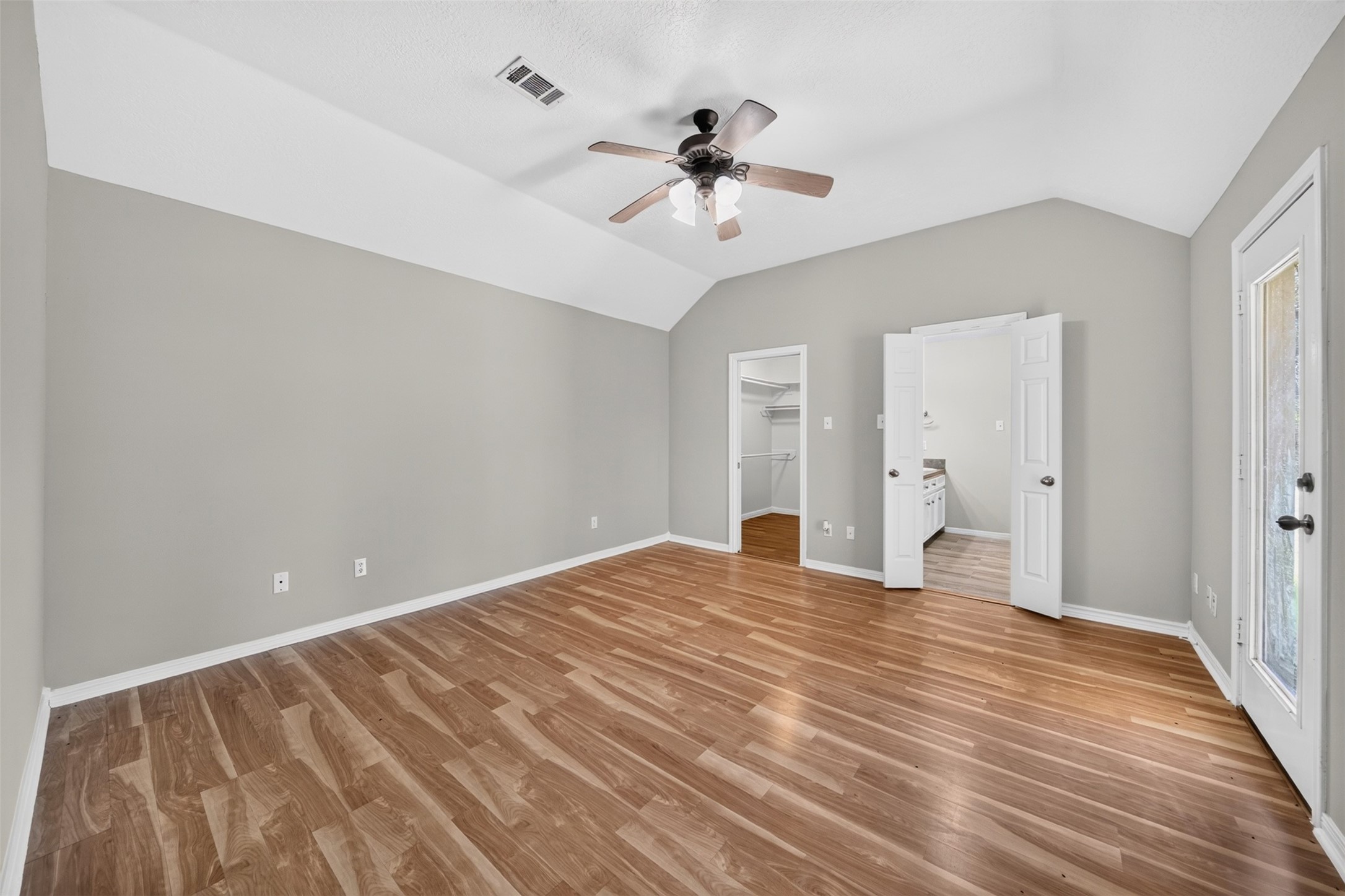 10546 Fawn Mist Drive Property Photo 16