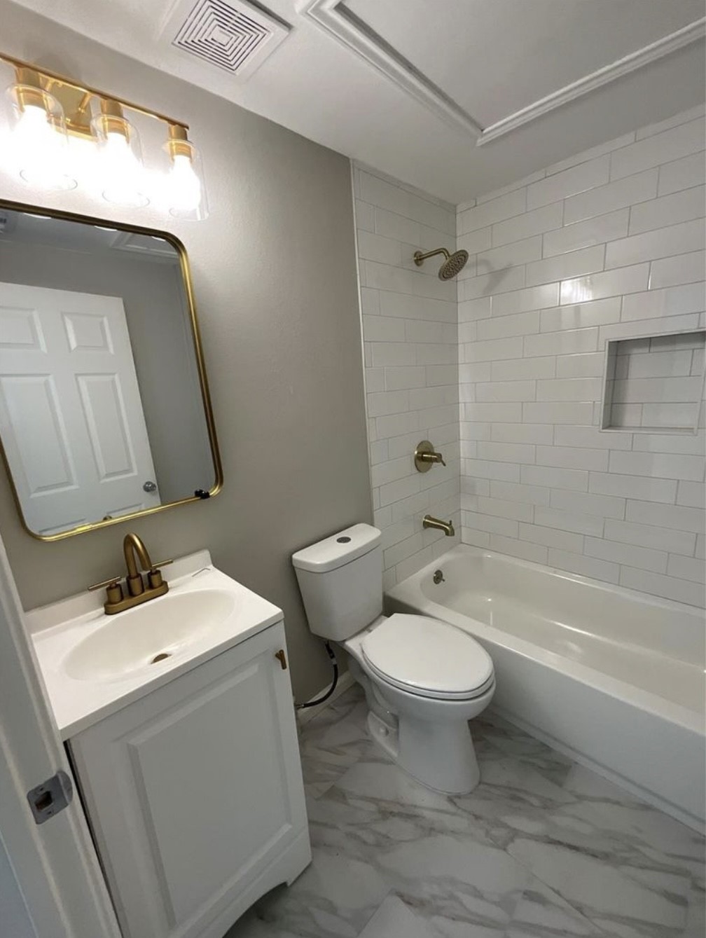 3403 Yupon Street Property Photo 16