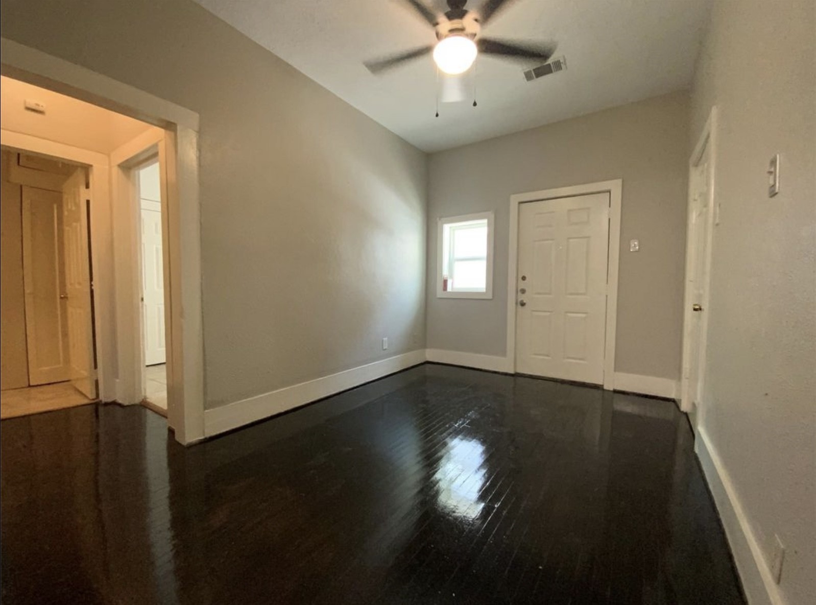 3403 Yupon Street Property Photo 28