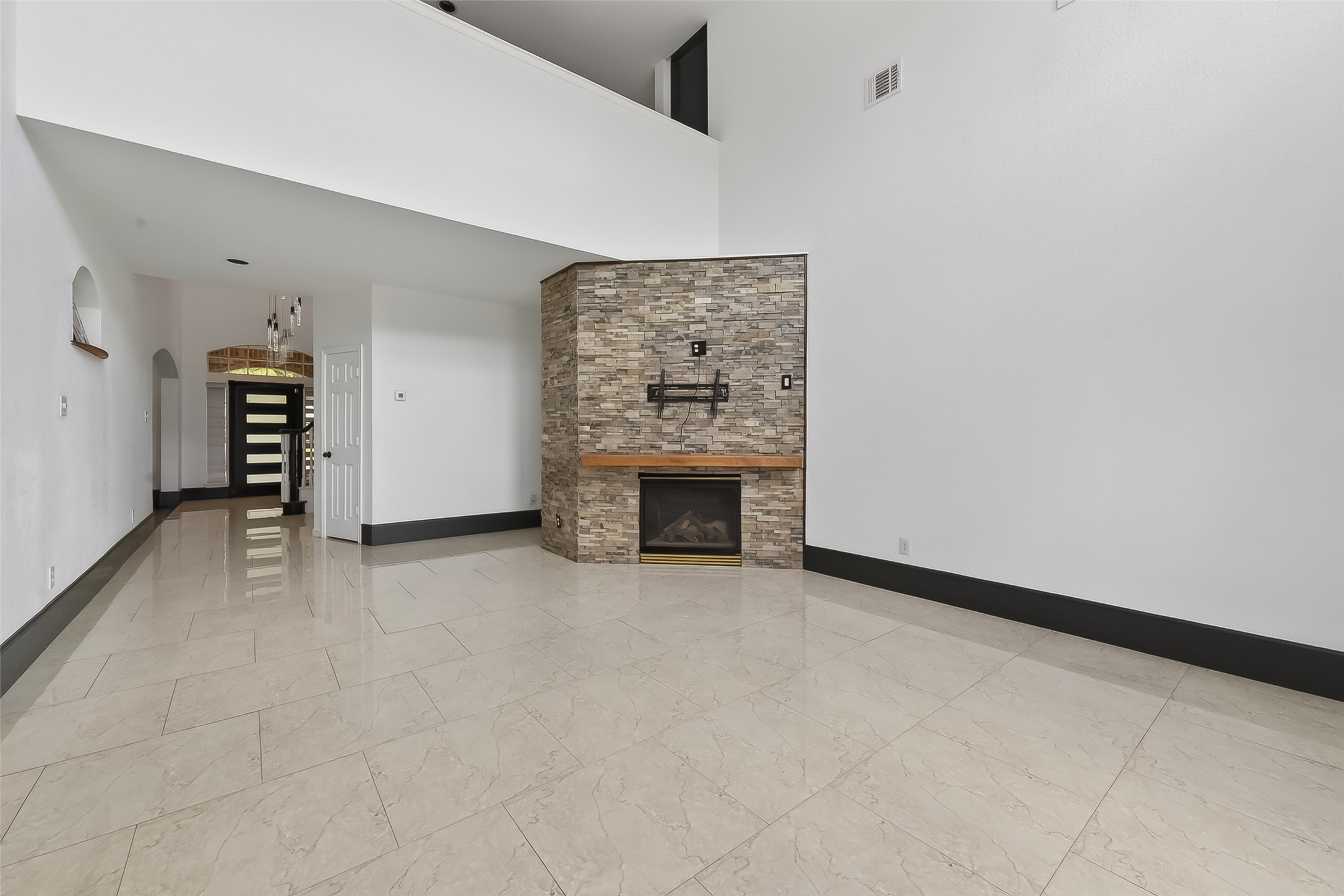 1311 Rene Court Property Photo 11