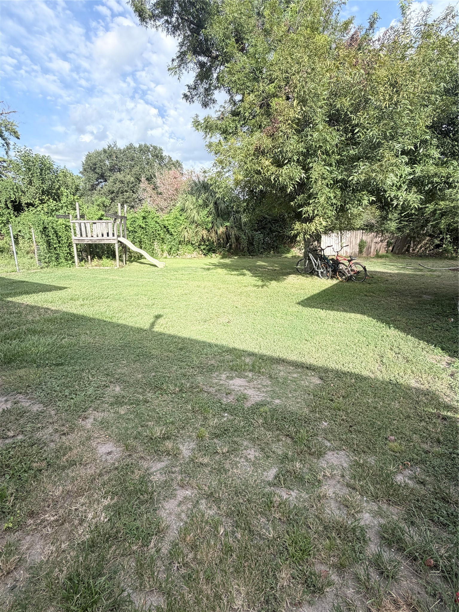 9206 Long Barrel Lane Property Photo 11