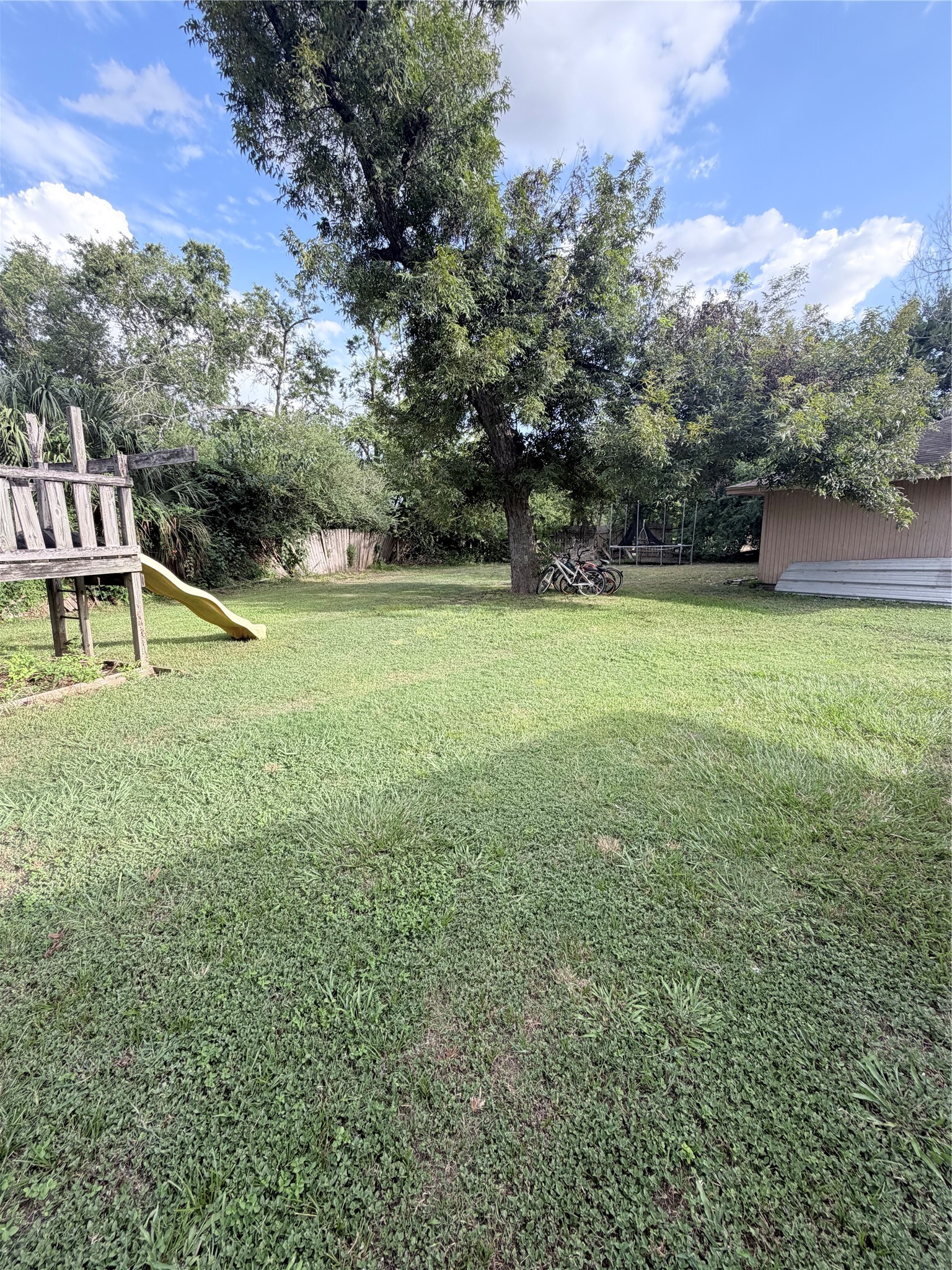 9206 Long Barrel Lane Property Photo 12