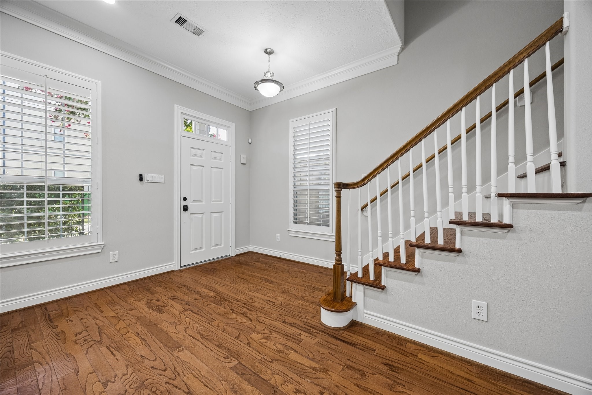 5818 Kiam Street Property Photo 7