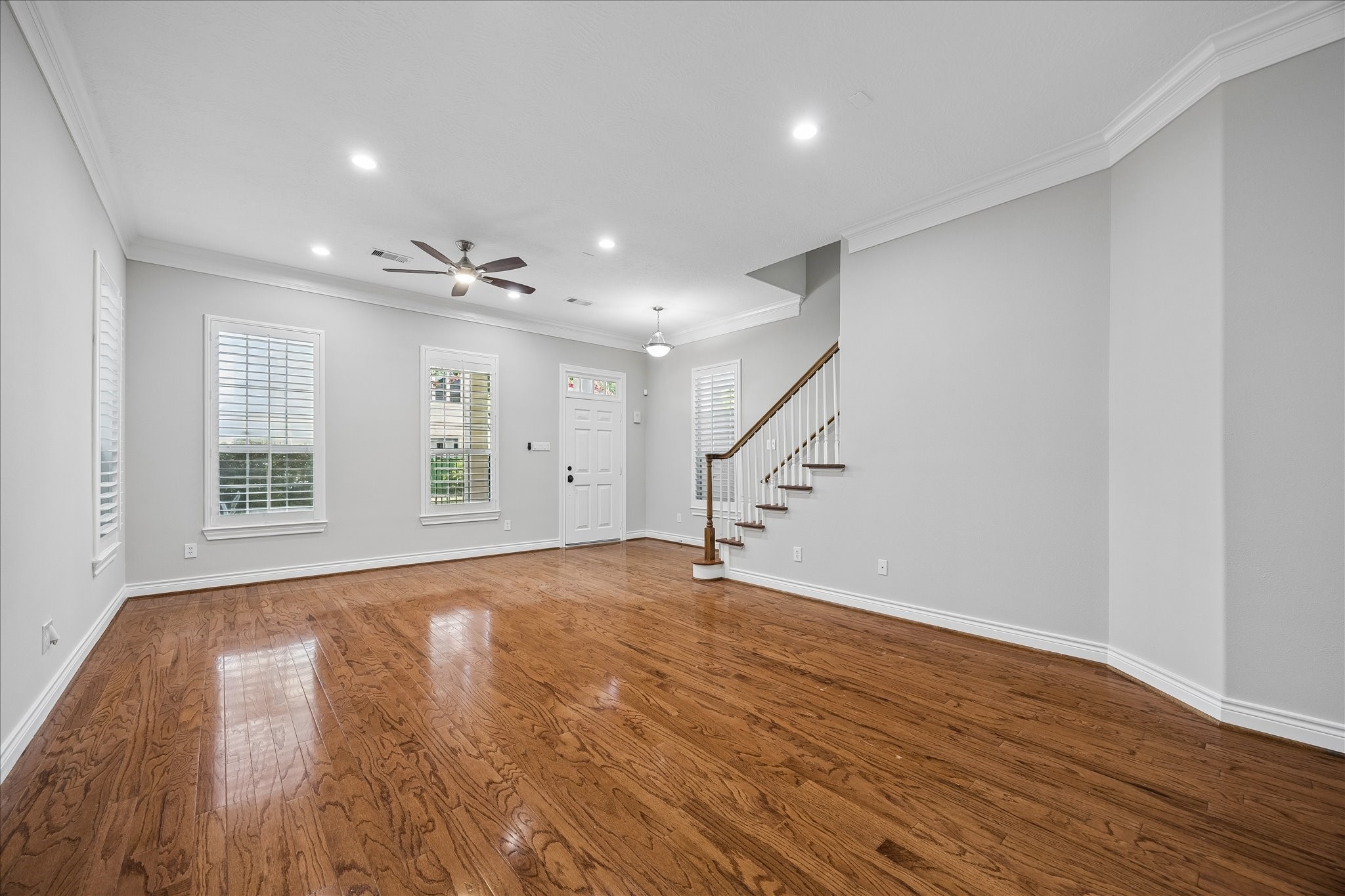5818 Kiam Street Property Photo 10