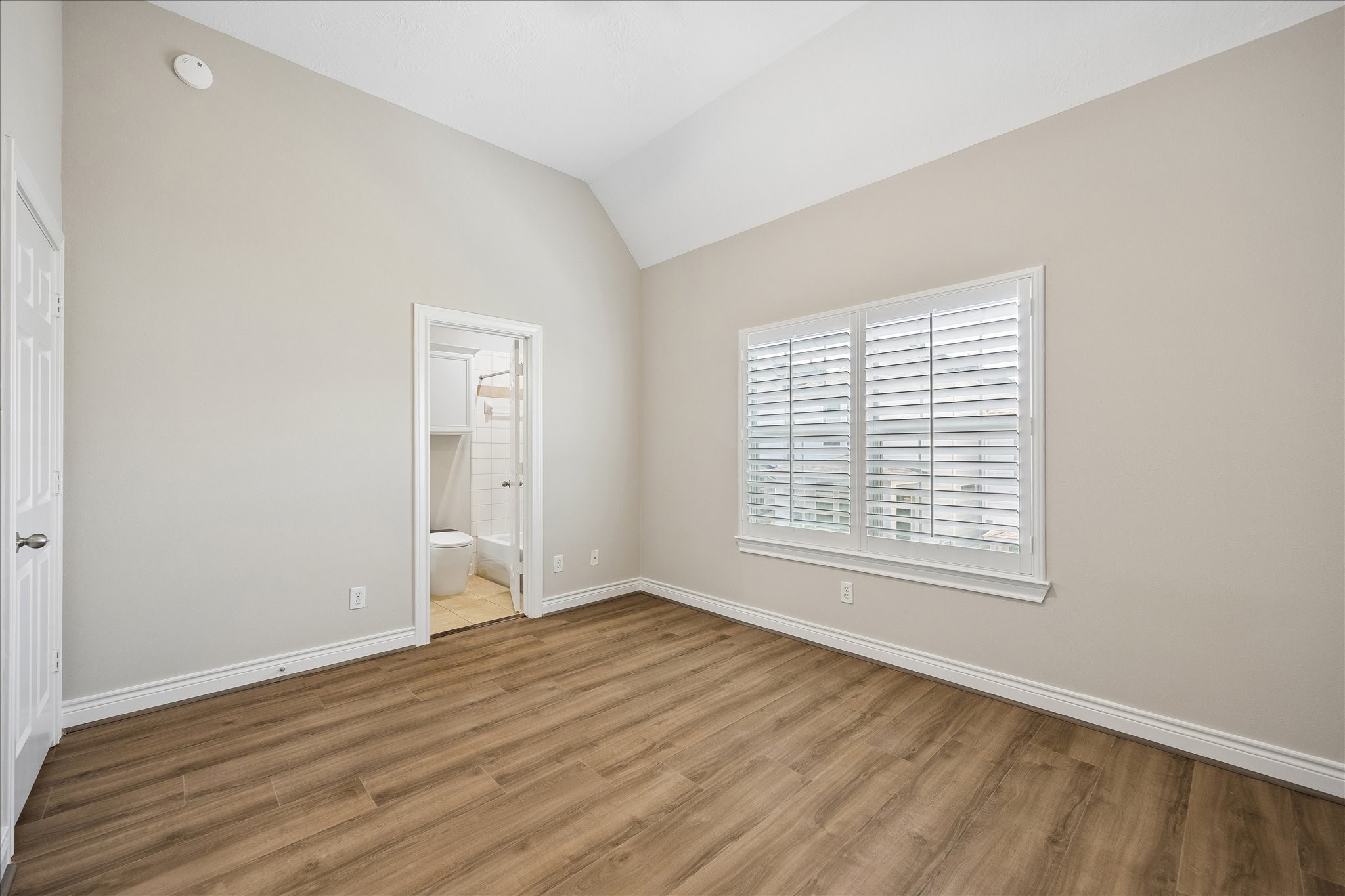 5818 Kiam Street Property Photo 28