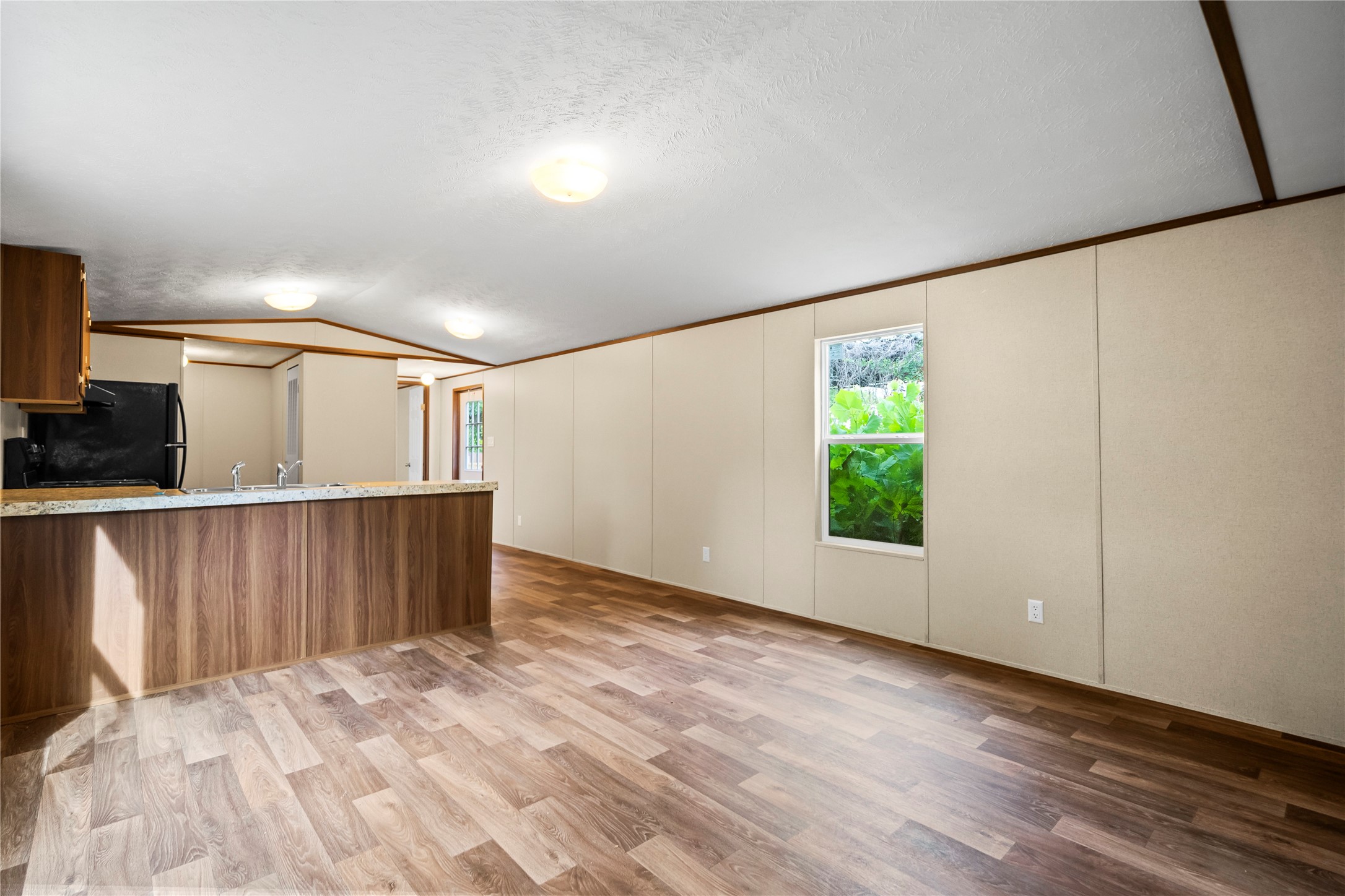 202 S Trice Street 2 Property Photo 5