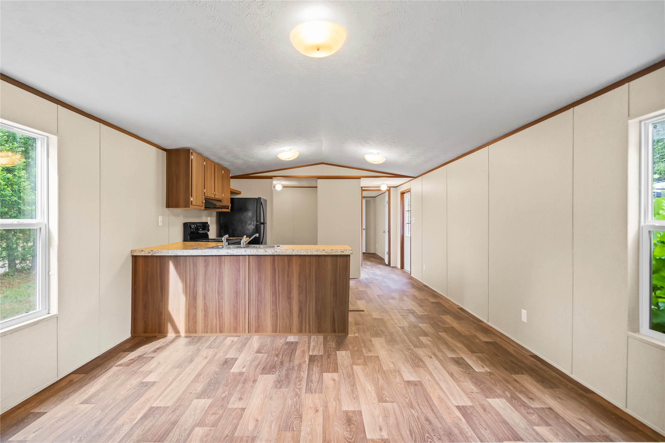 202 S Trice Street 2 Property Photo 6