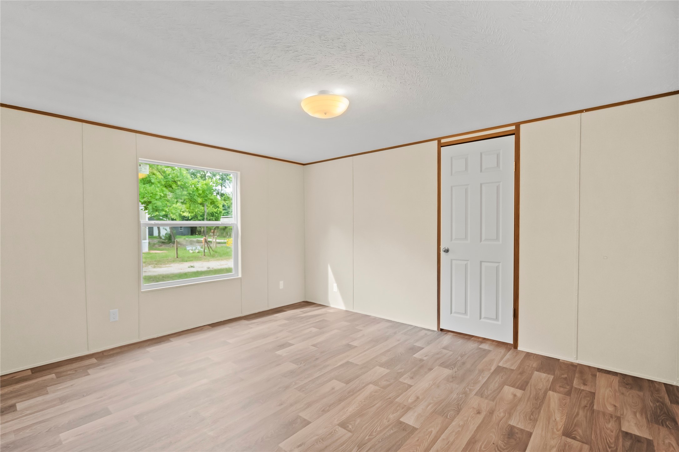 202 S Trice Street 2 Property Photo 10